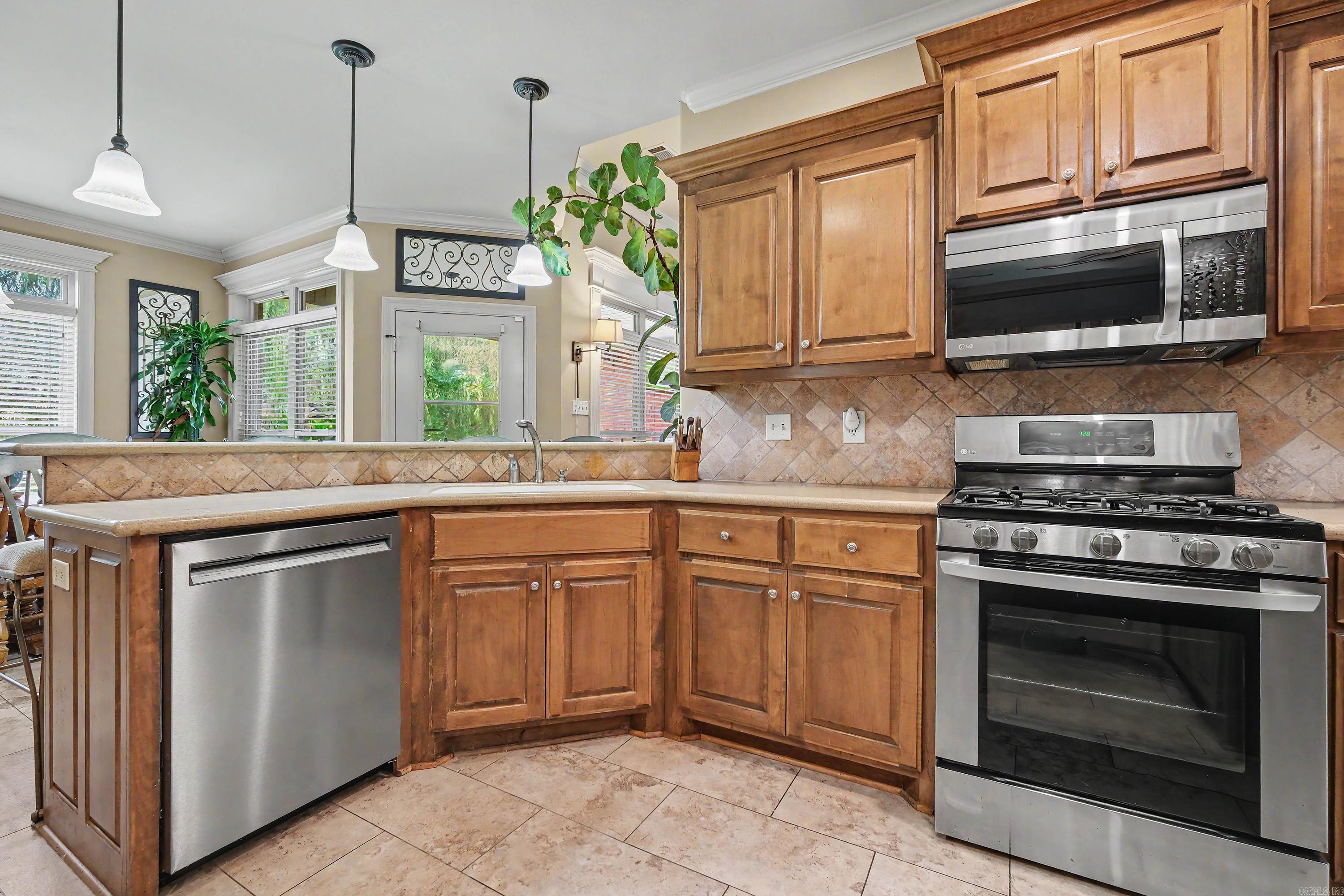 9417 Wild Mountain Drive Property Photo 12
