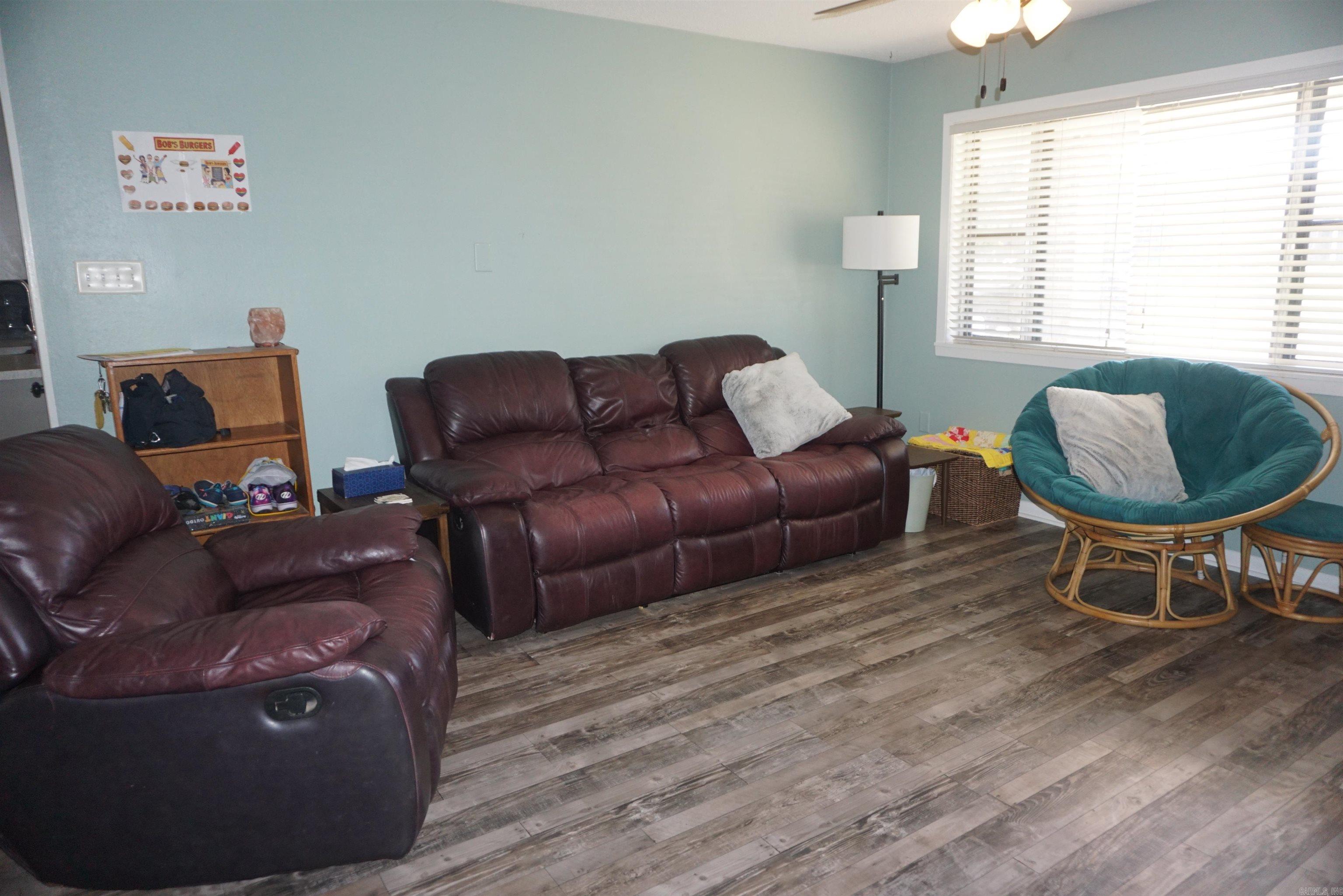 160 Cloverdale Property Photo 11