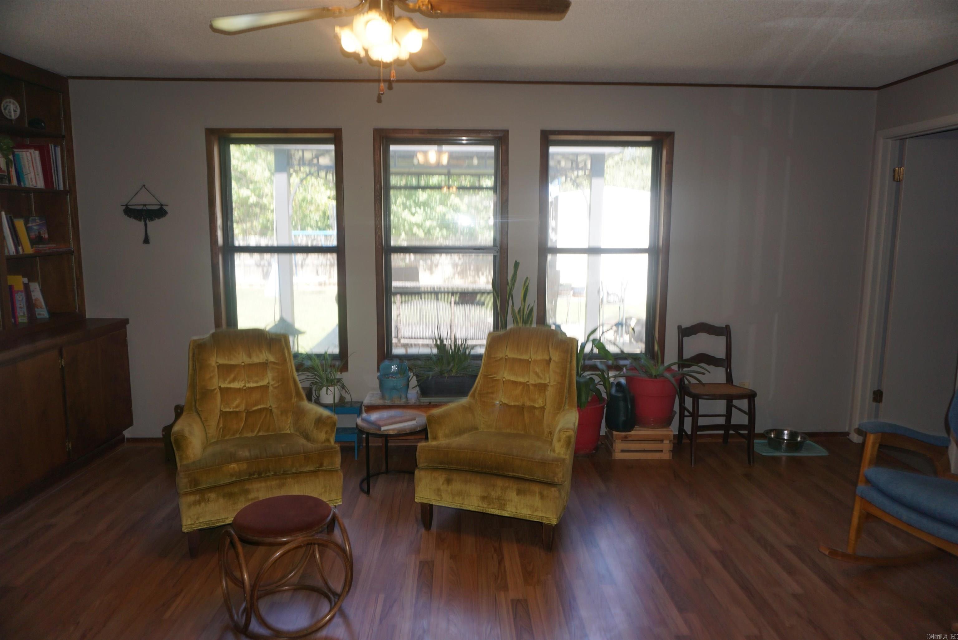 160 Cloverdale Property Photo 30