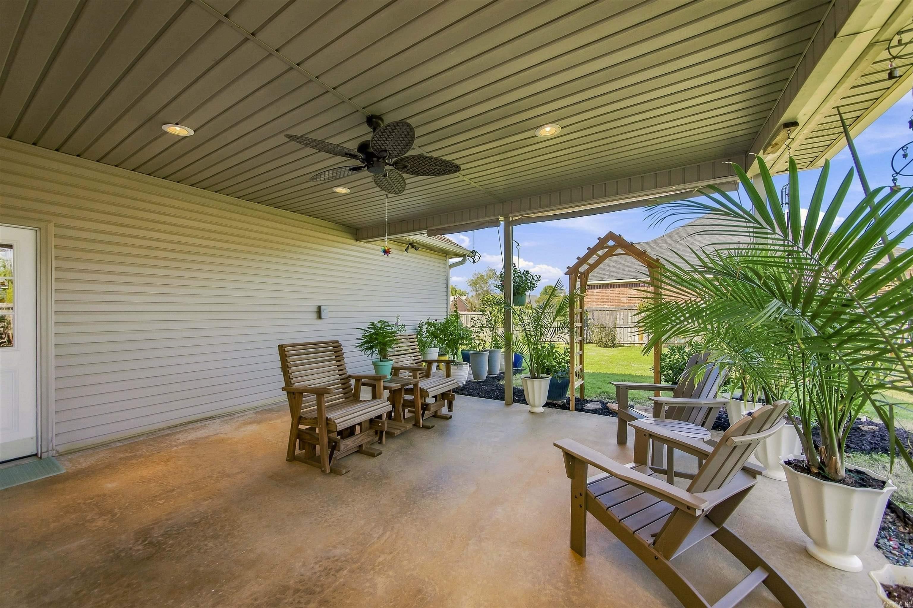 4116 Wildflower Lane Property Photo 36