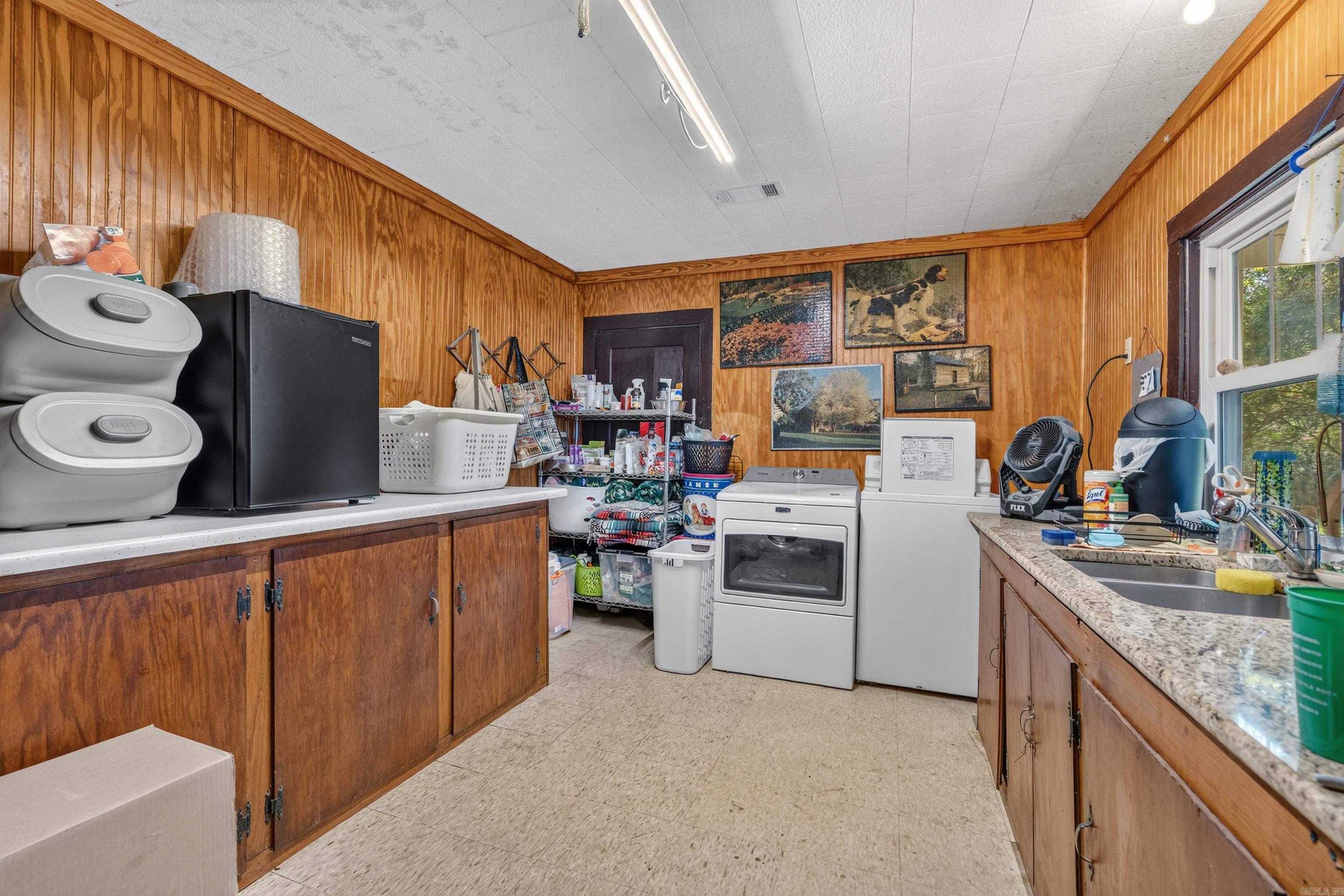 19520 Highway 51 Property Photo 35
