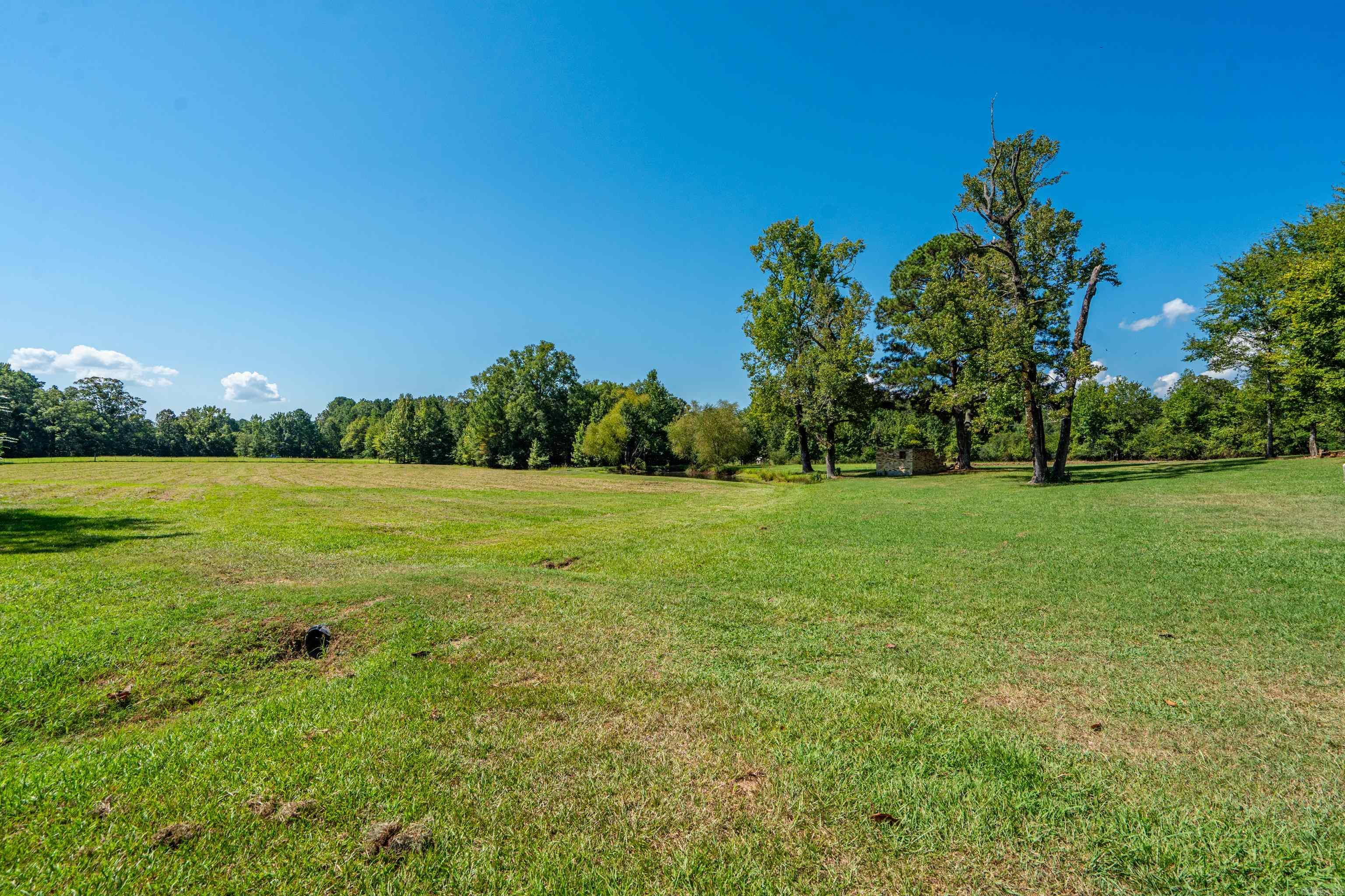 19520 Highway 51 Property Photo 45
