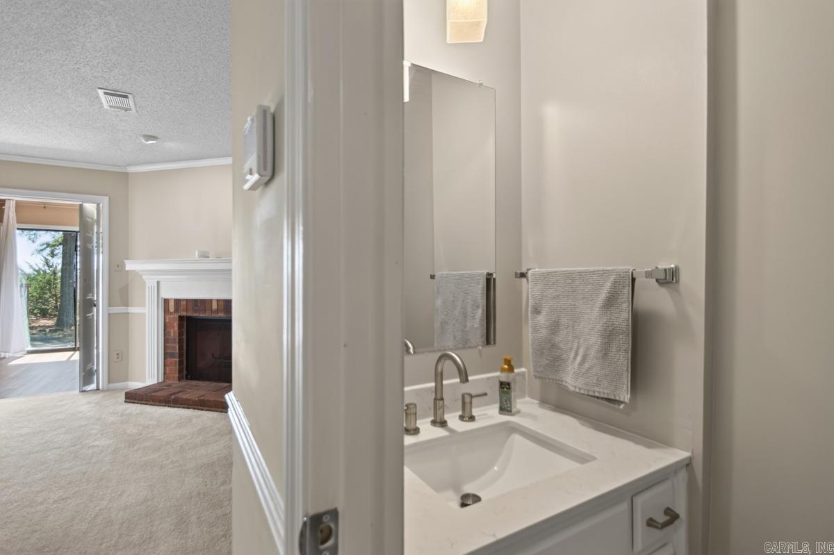 20 Towne Park #6 Court 6 Property Photo 13