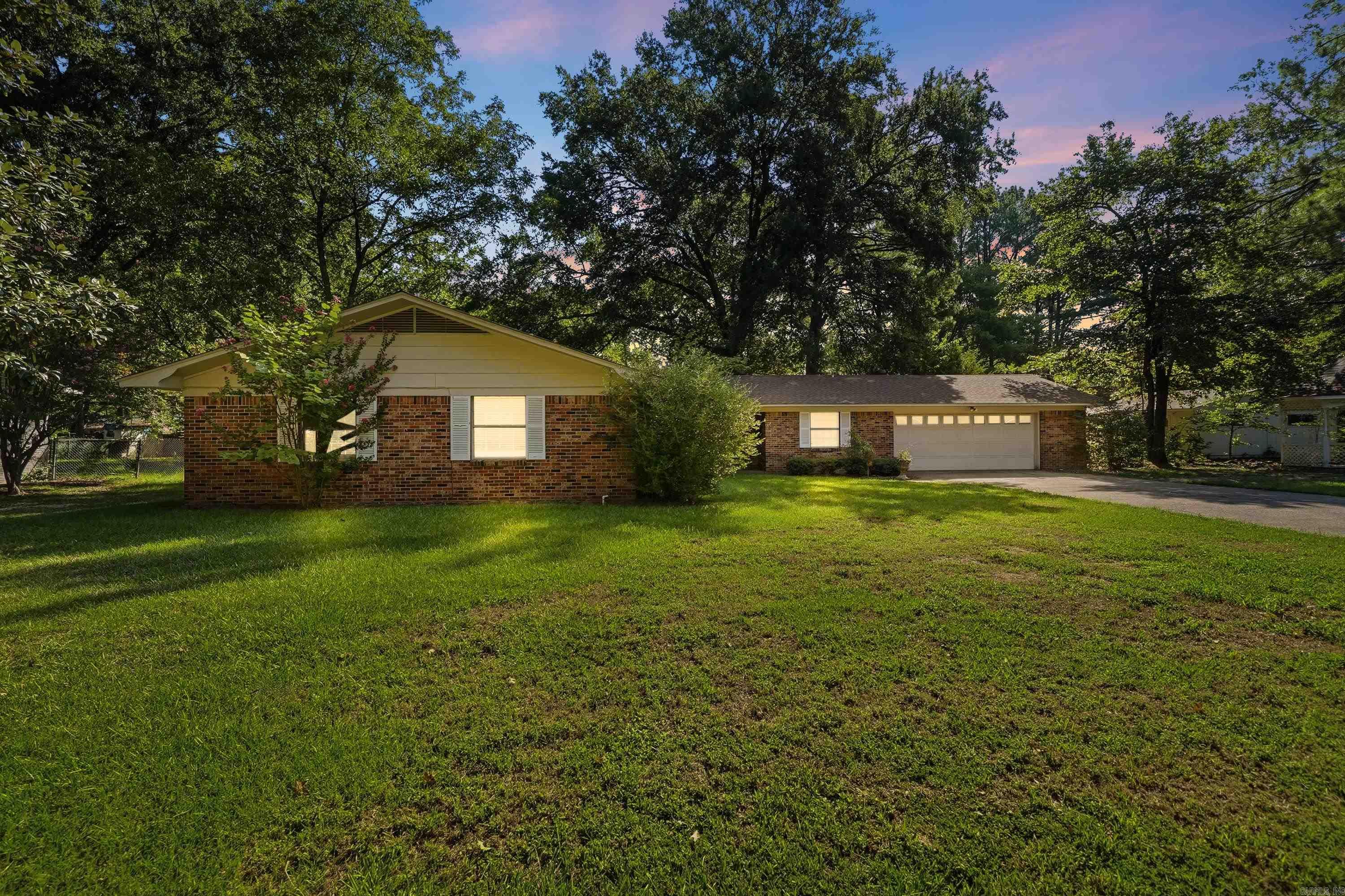 7 Meadowbrook Property Photo 1