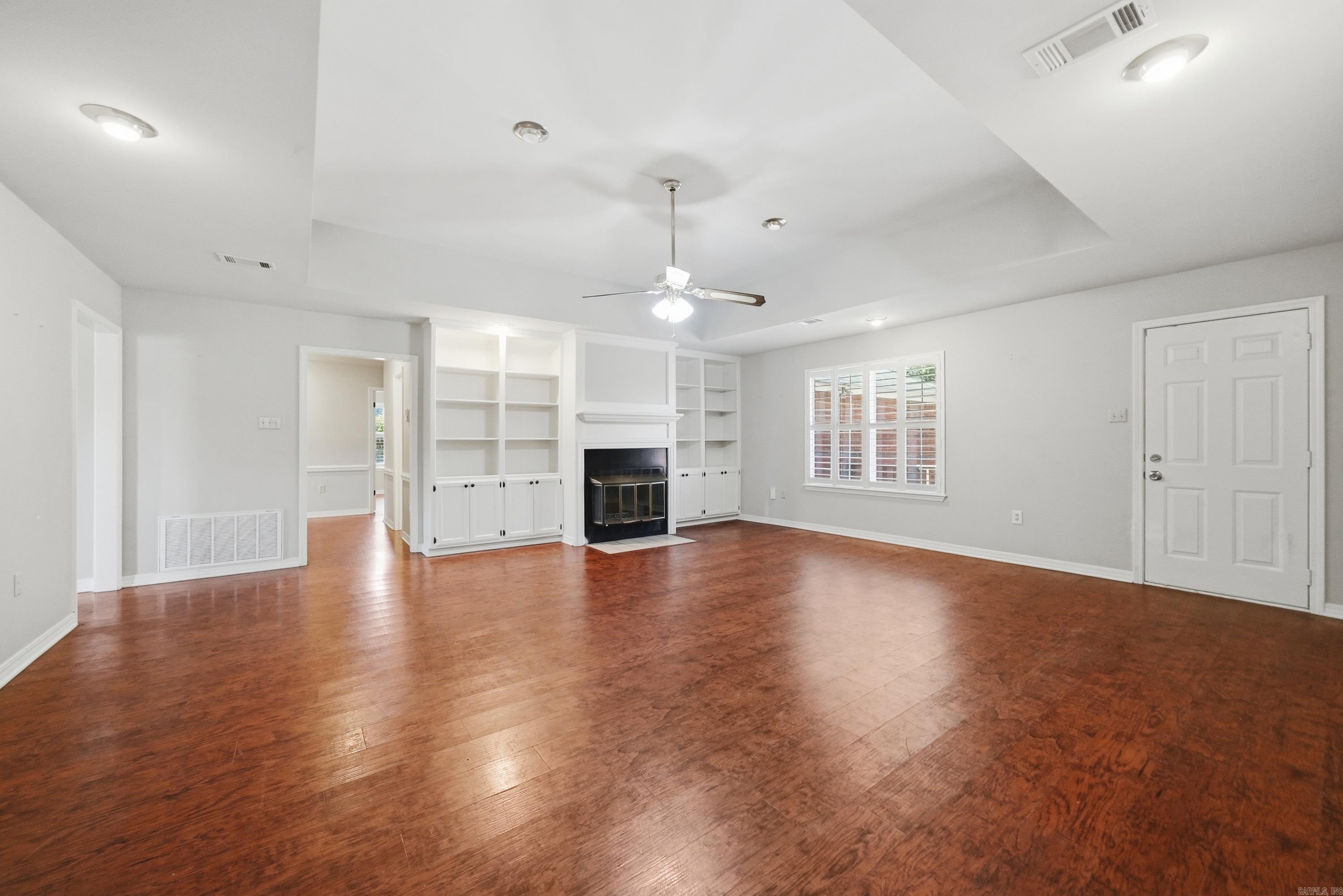3009 Willow Run Drive Property Photo 12