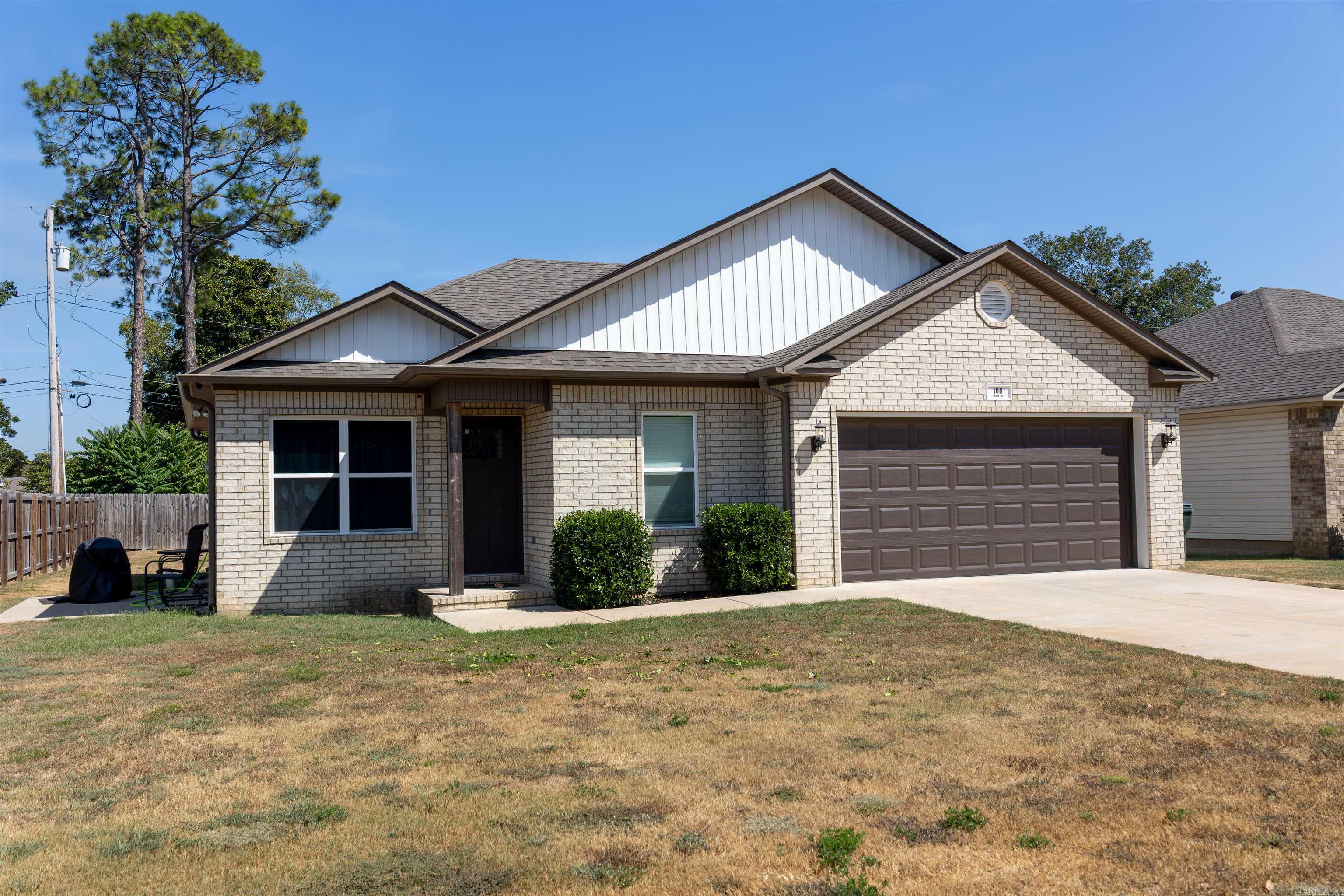 108 Drake Property Photo 1