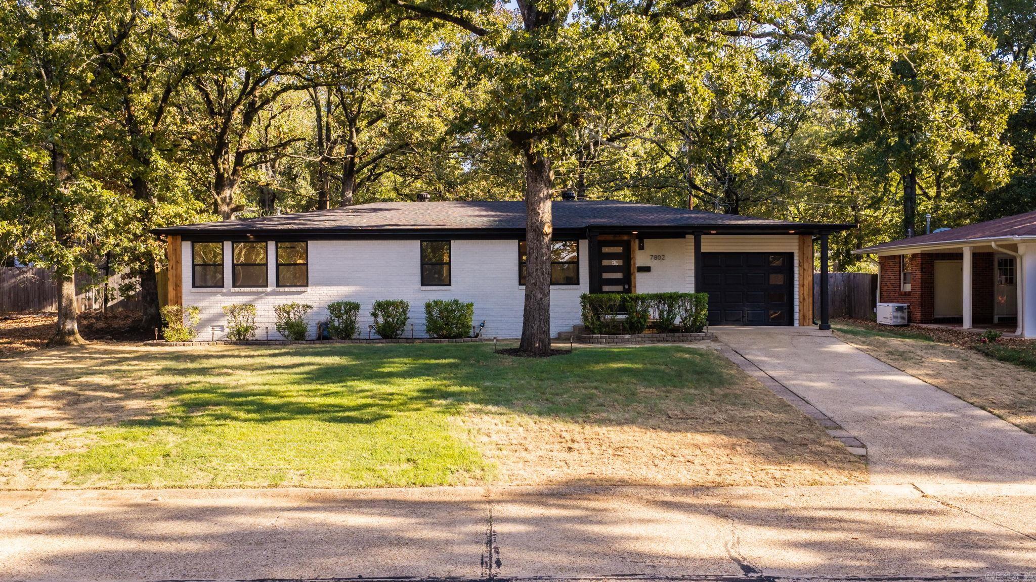 7802 Bonnie Brae Rd