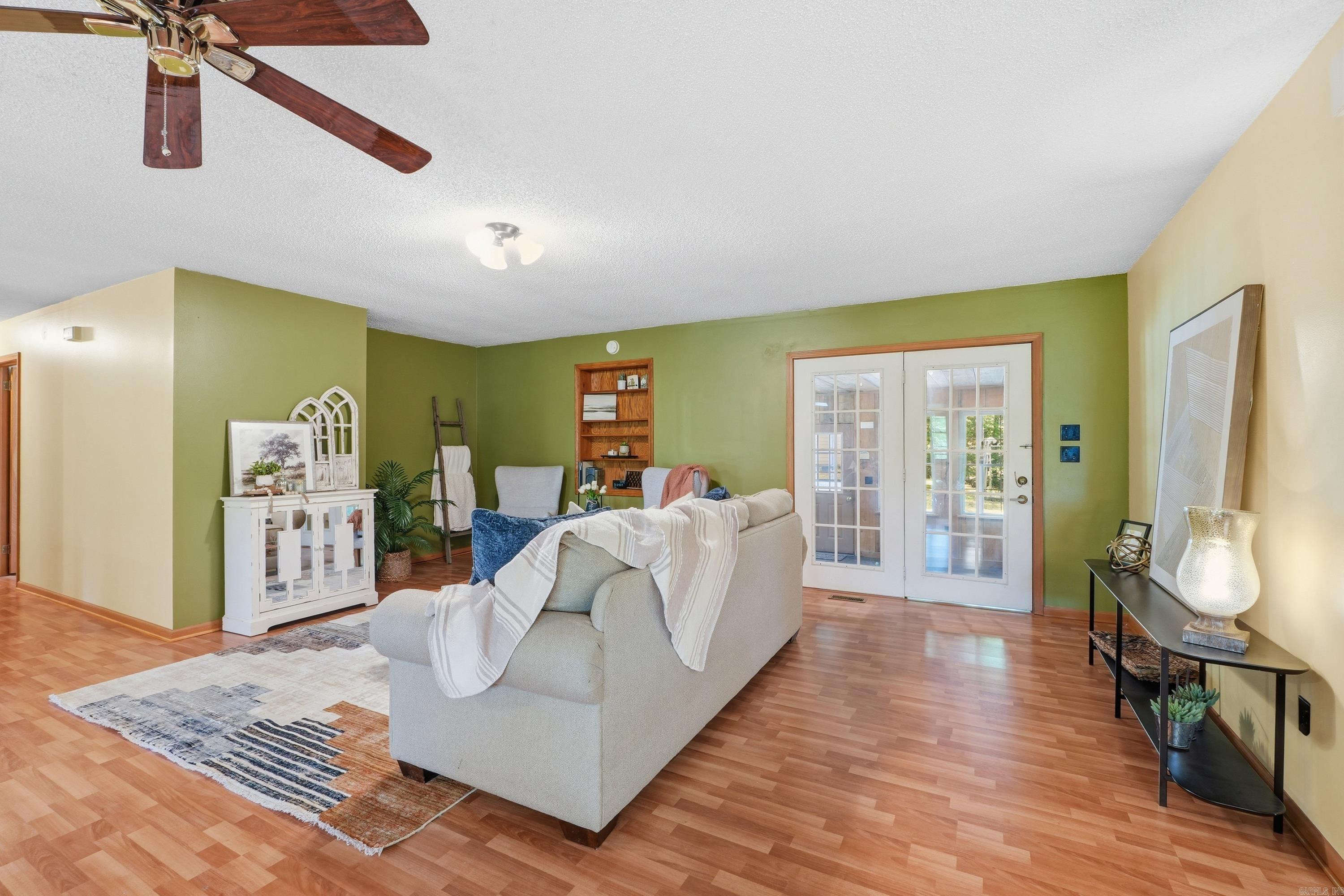 4401 Peeler Bend Road Property Photo 7