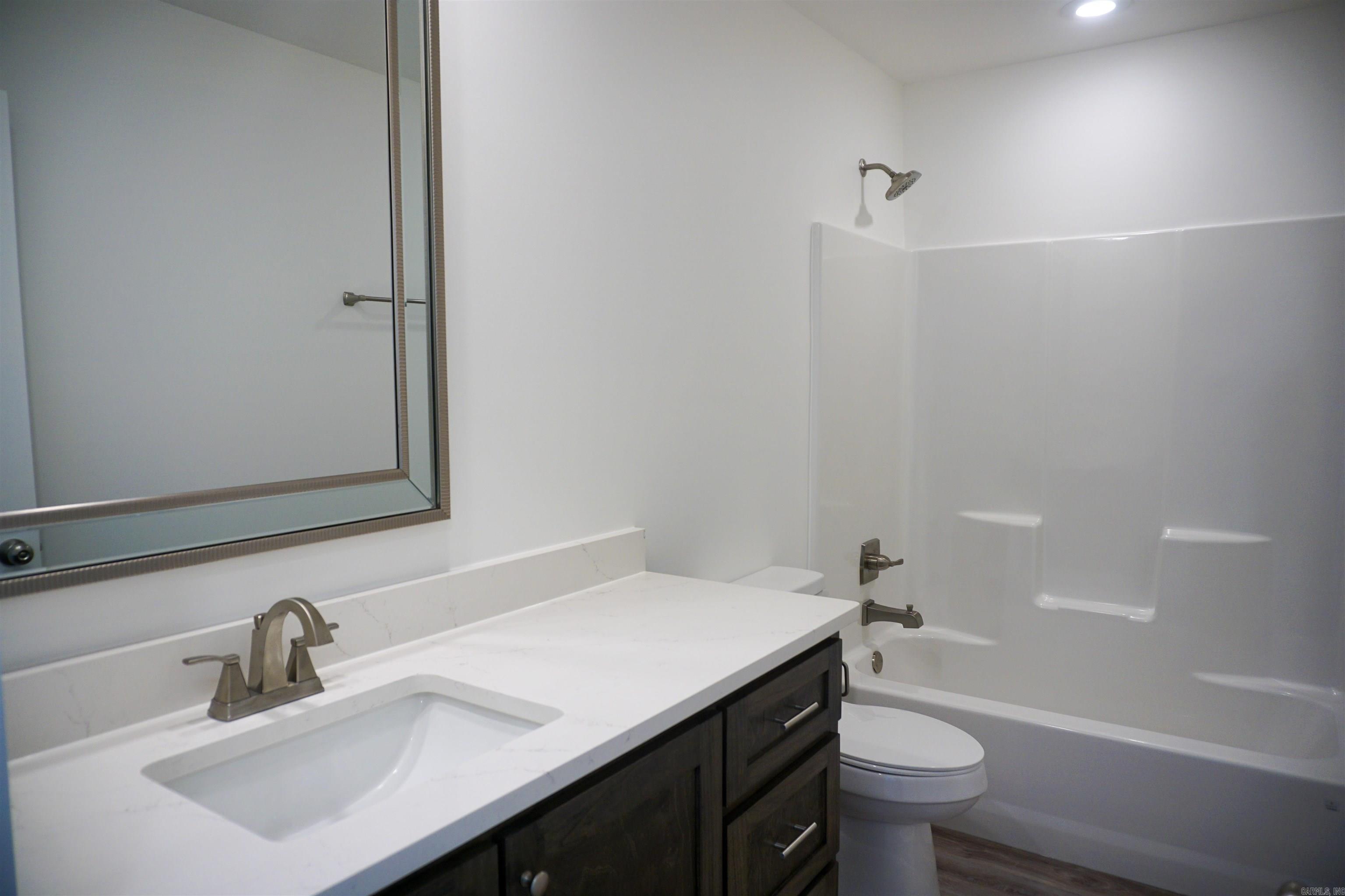 616 Prospect Valley Drive Property Photo 16