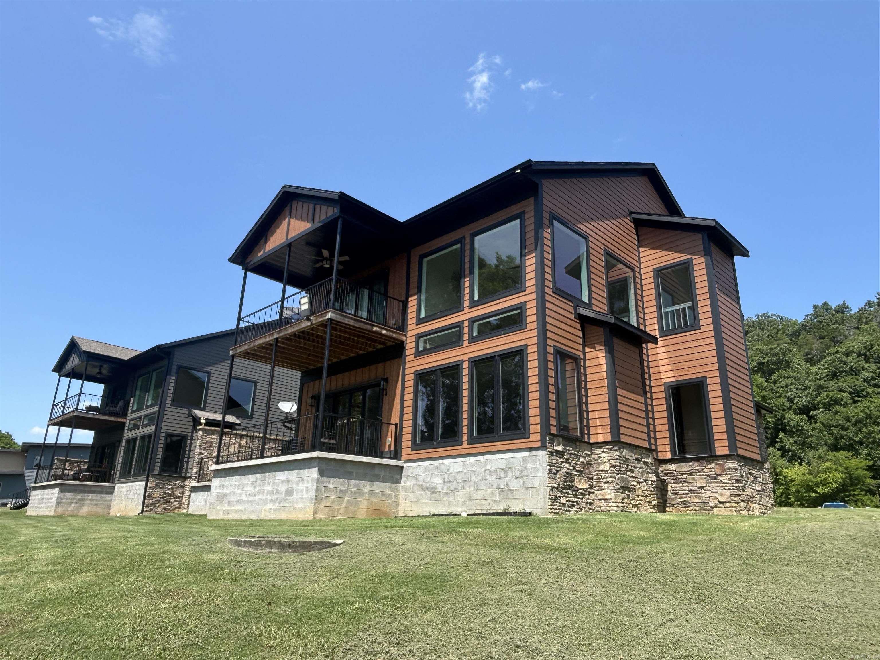 61 Sowbug Circle Property Photo 3