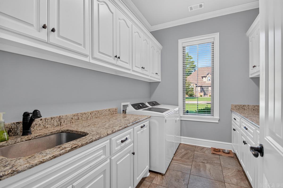6570 Westminster Property Photo 19