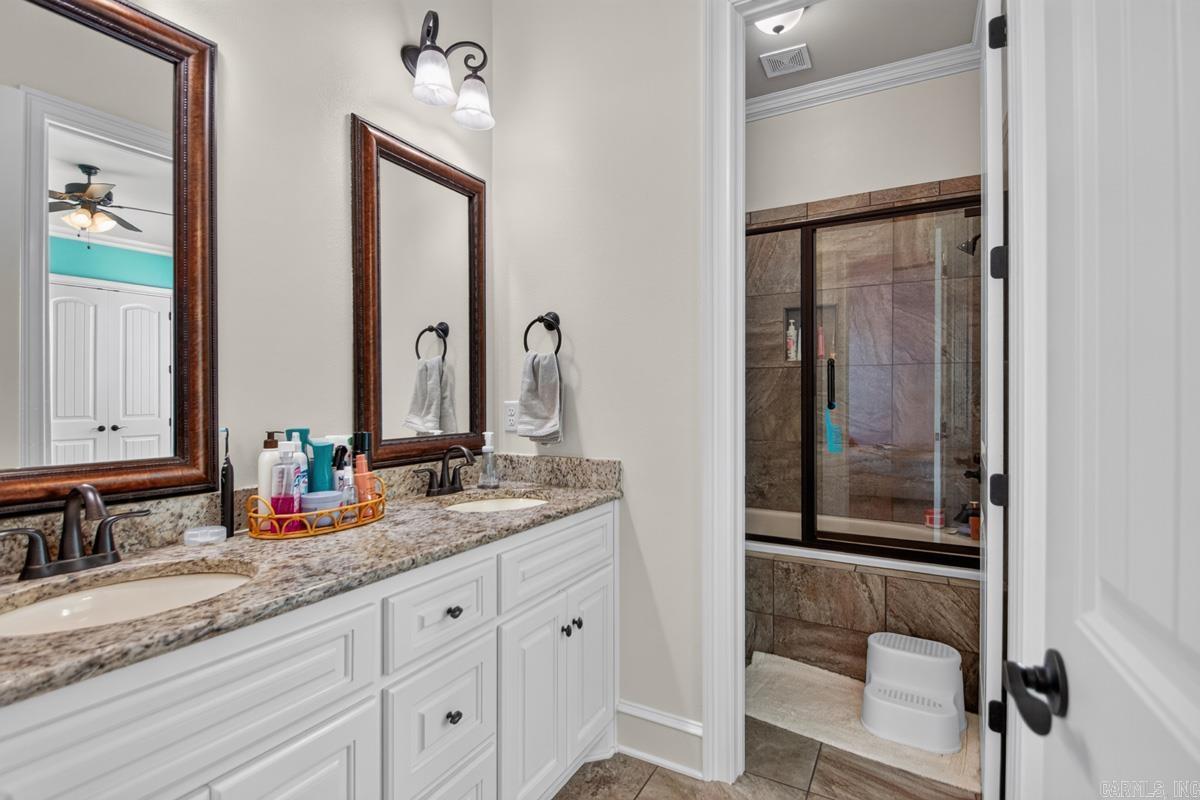 6570 Westminster Property Photo 27