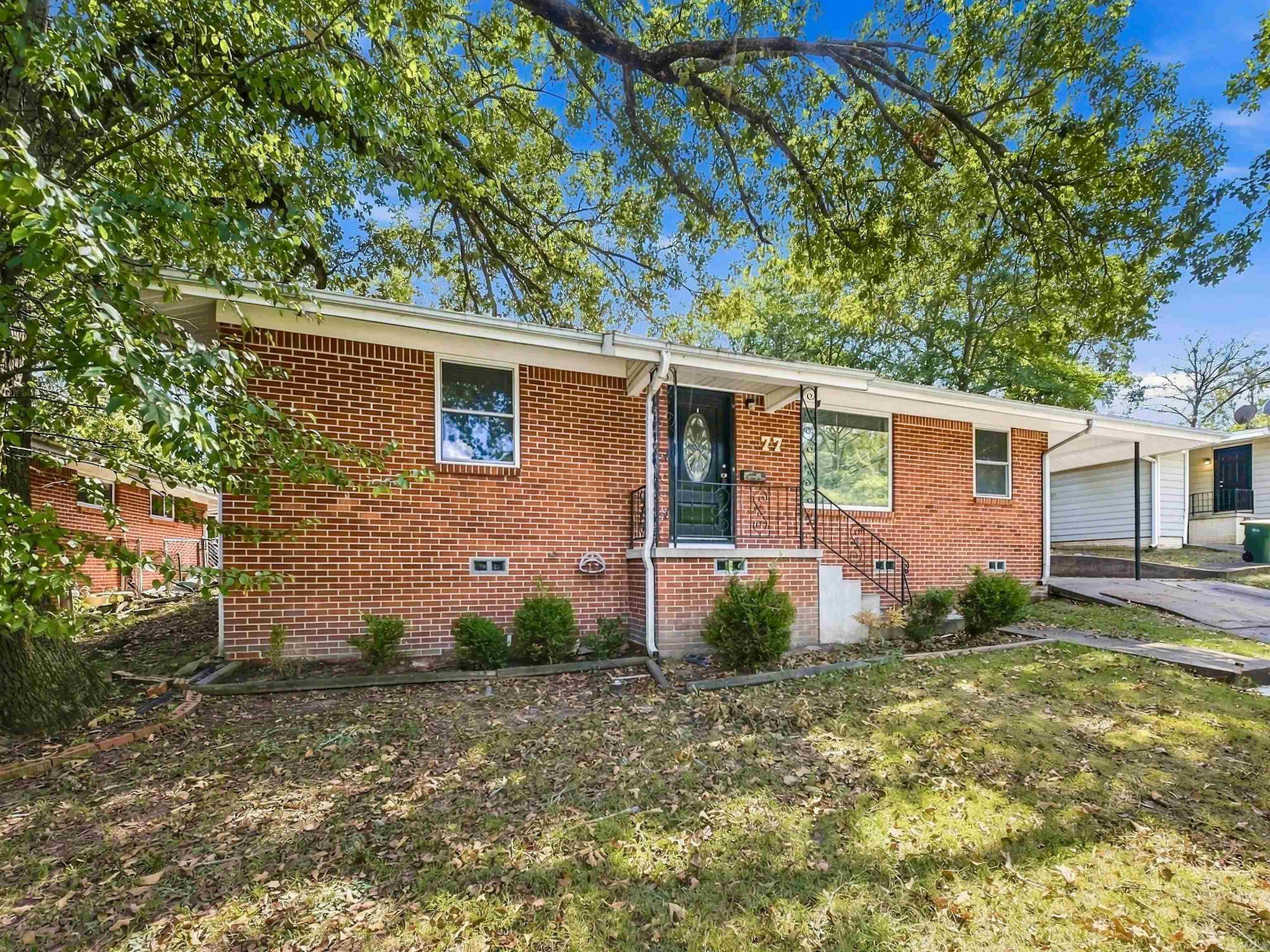 77 Lakeshore Drive Property Photo 1