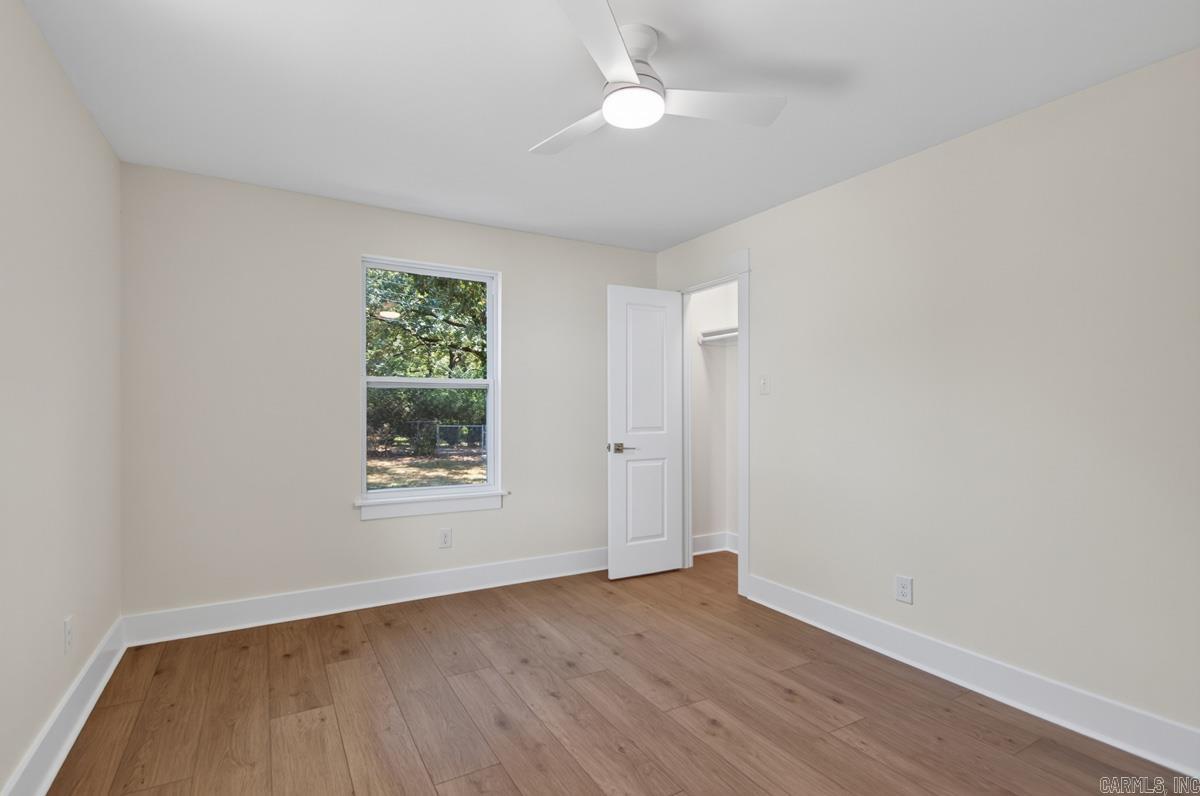 805 N Pierce Street Property Photo 15