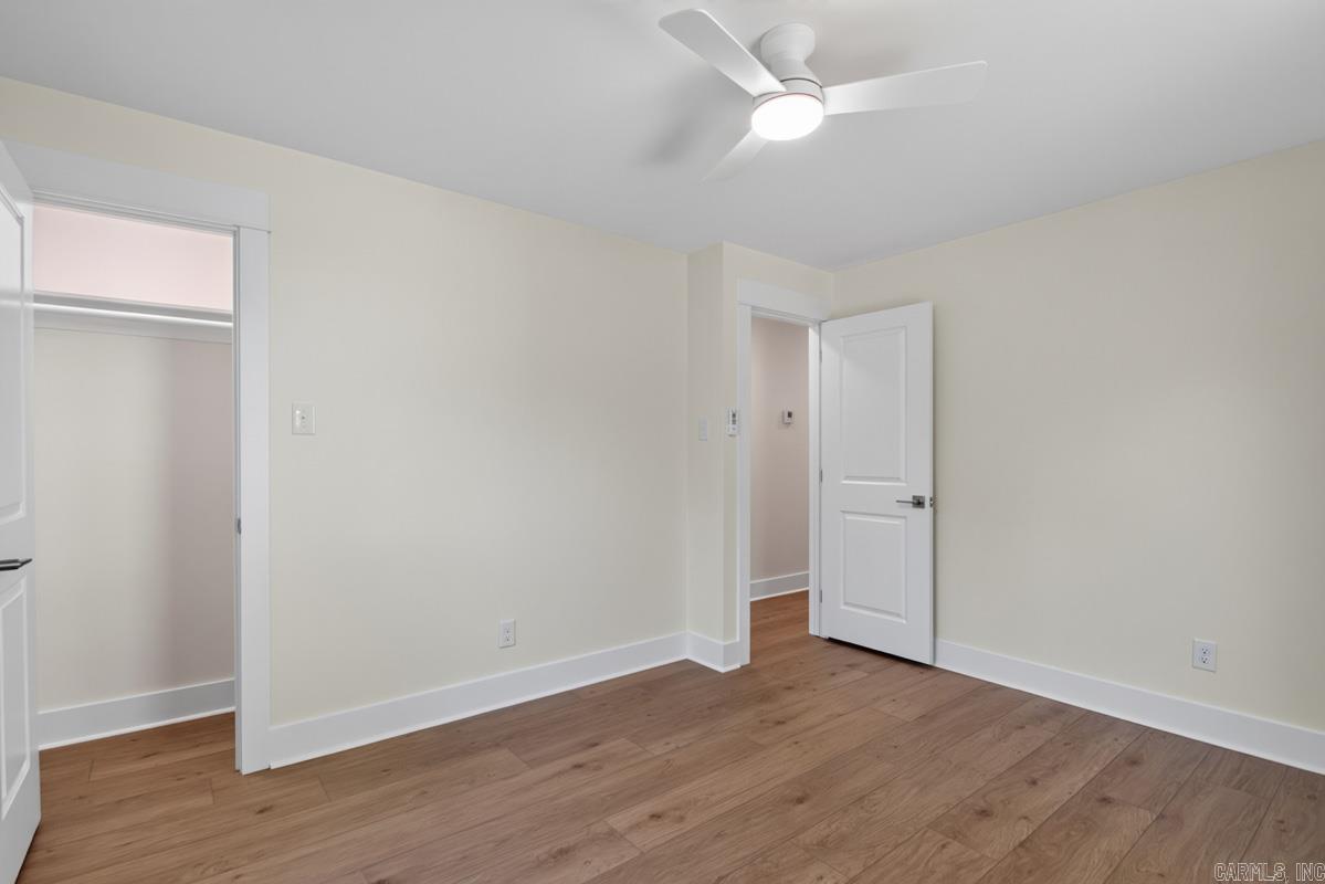 805 N Pierce Street Property Photo 16