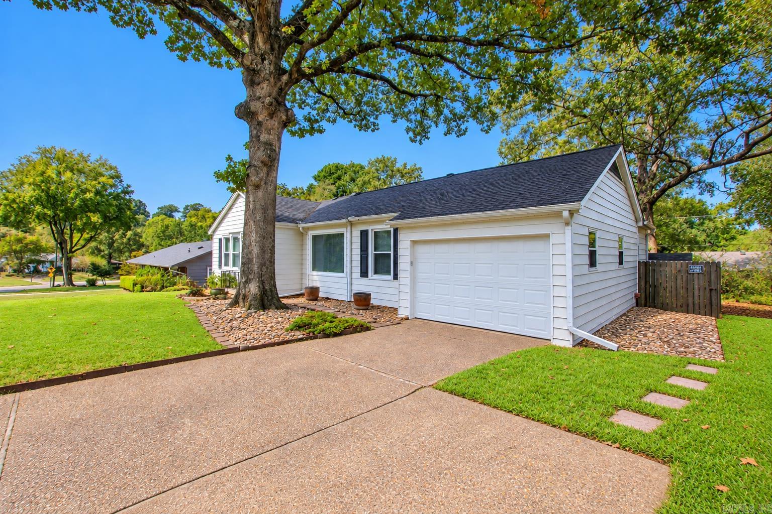 1324 Pine Valley Road Property Photo 2