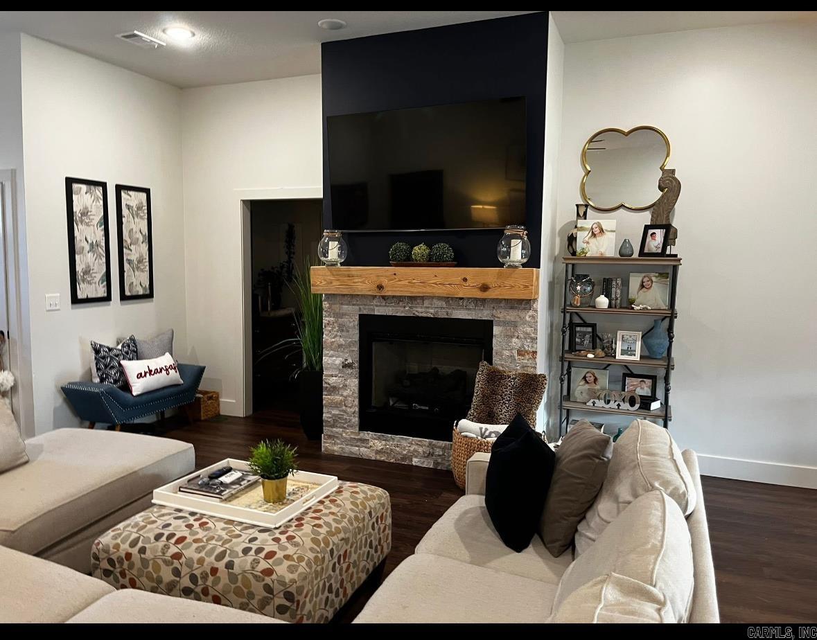 3416 Murifield Cove Property Photo 4