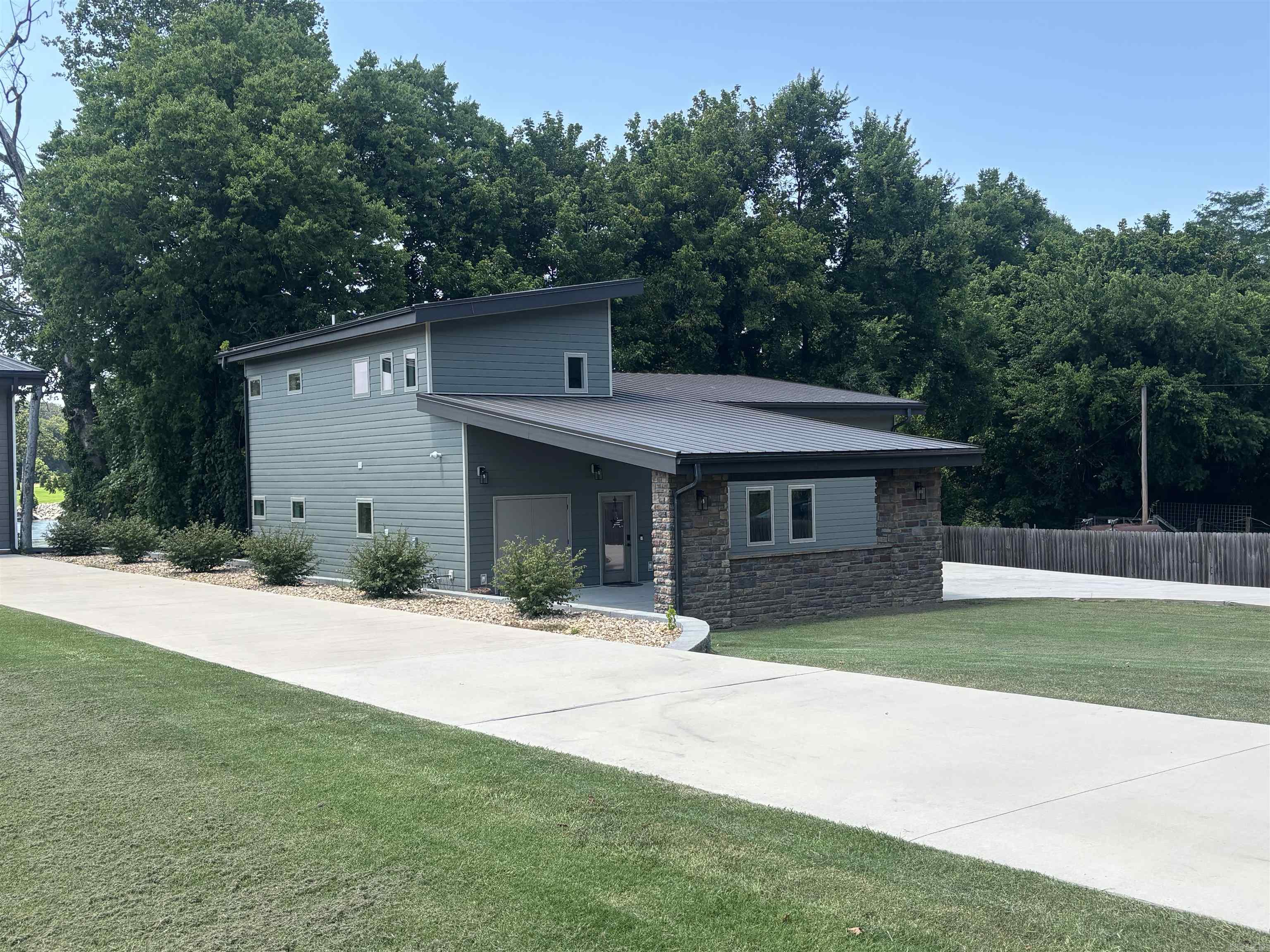30 Sculpin Lane Property Photo 3
