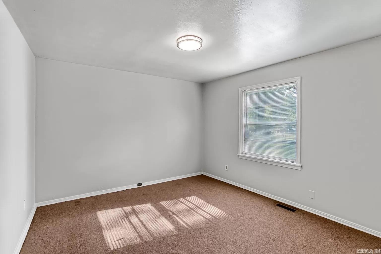 310 Kay St Property Photo 16