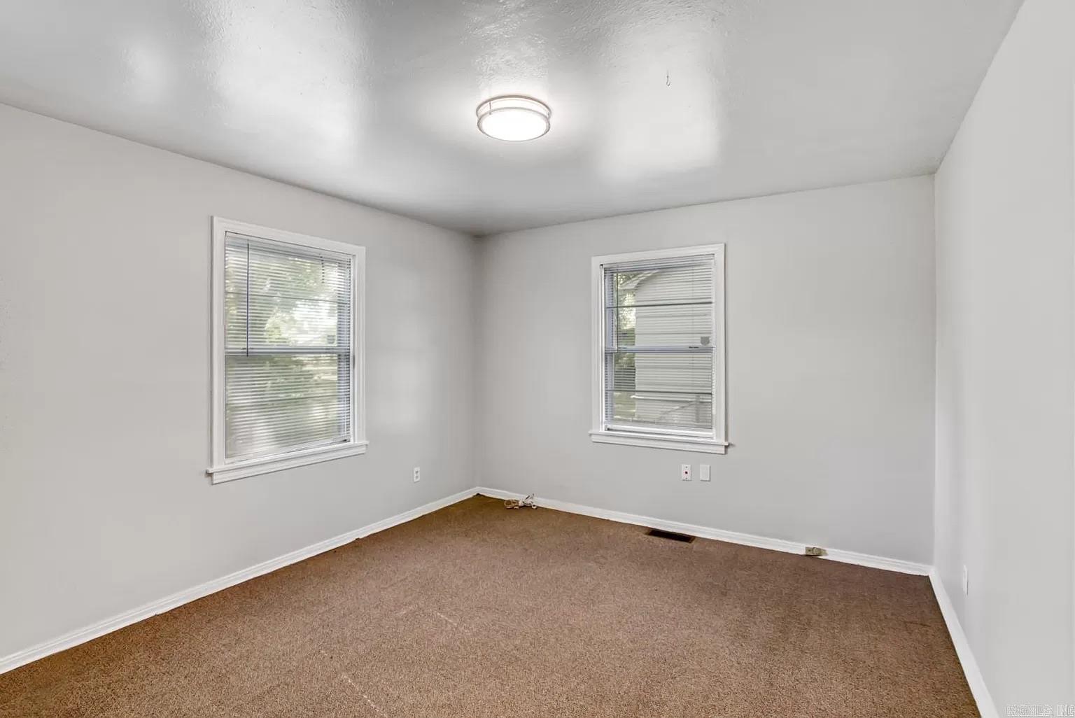 310 Kay St Property Photo 17