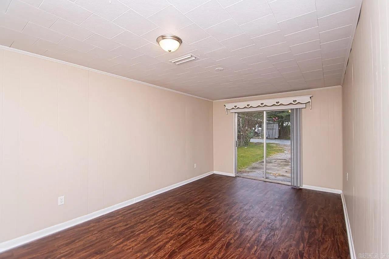 17 Compass Point St Point Property Photo 5