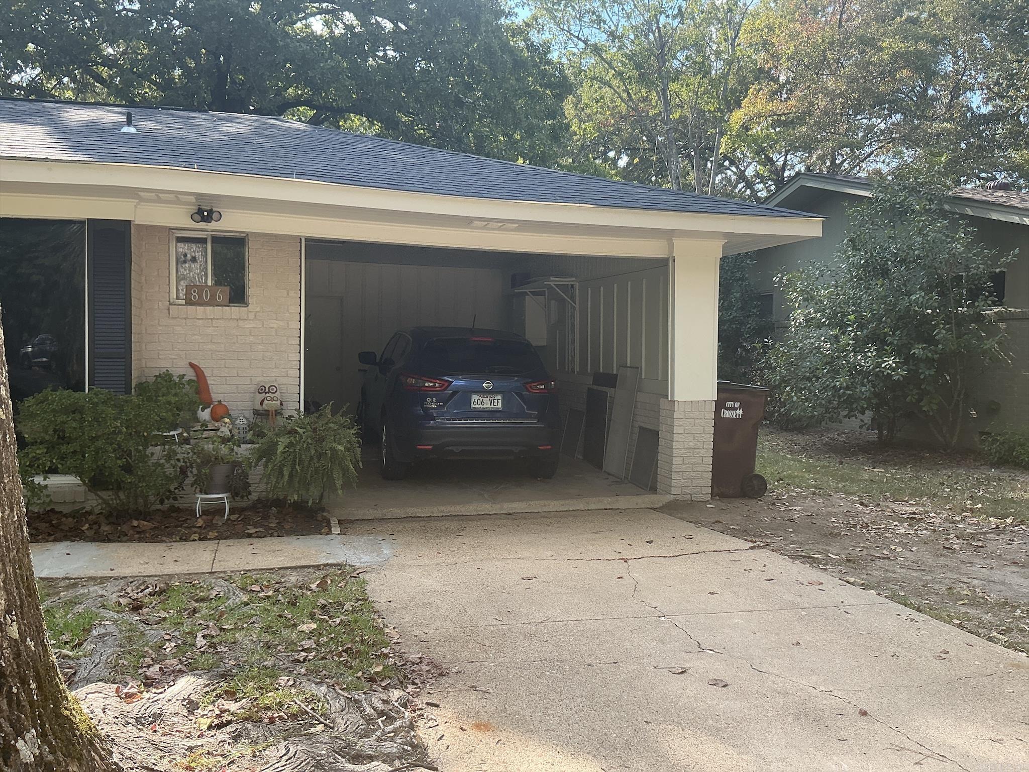 806 Pecan Property Photo 7