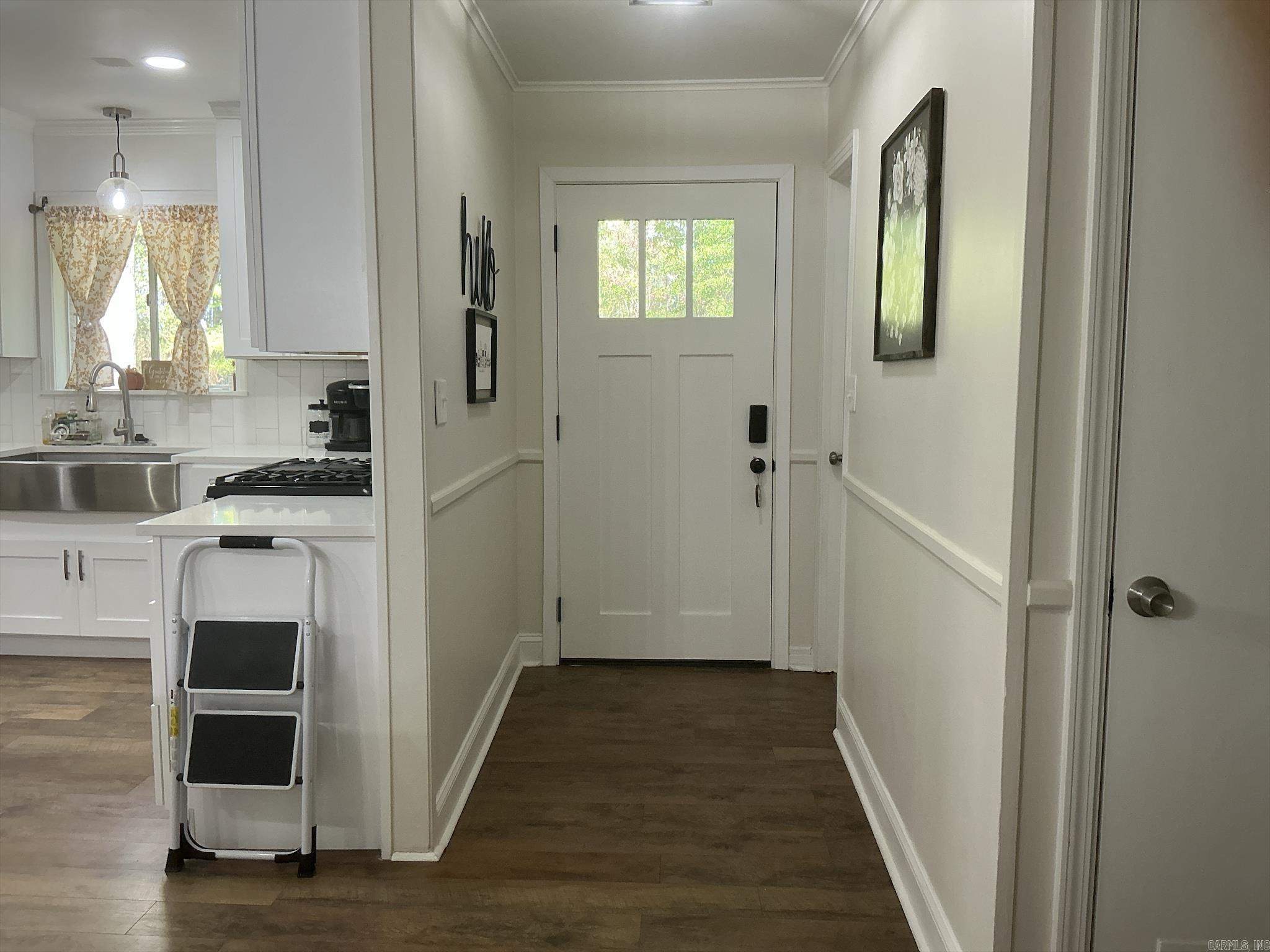 806 Pecan Property Photo 8