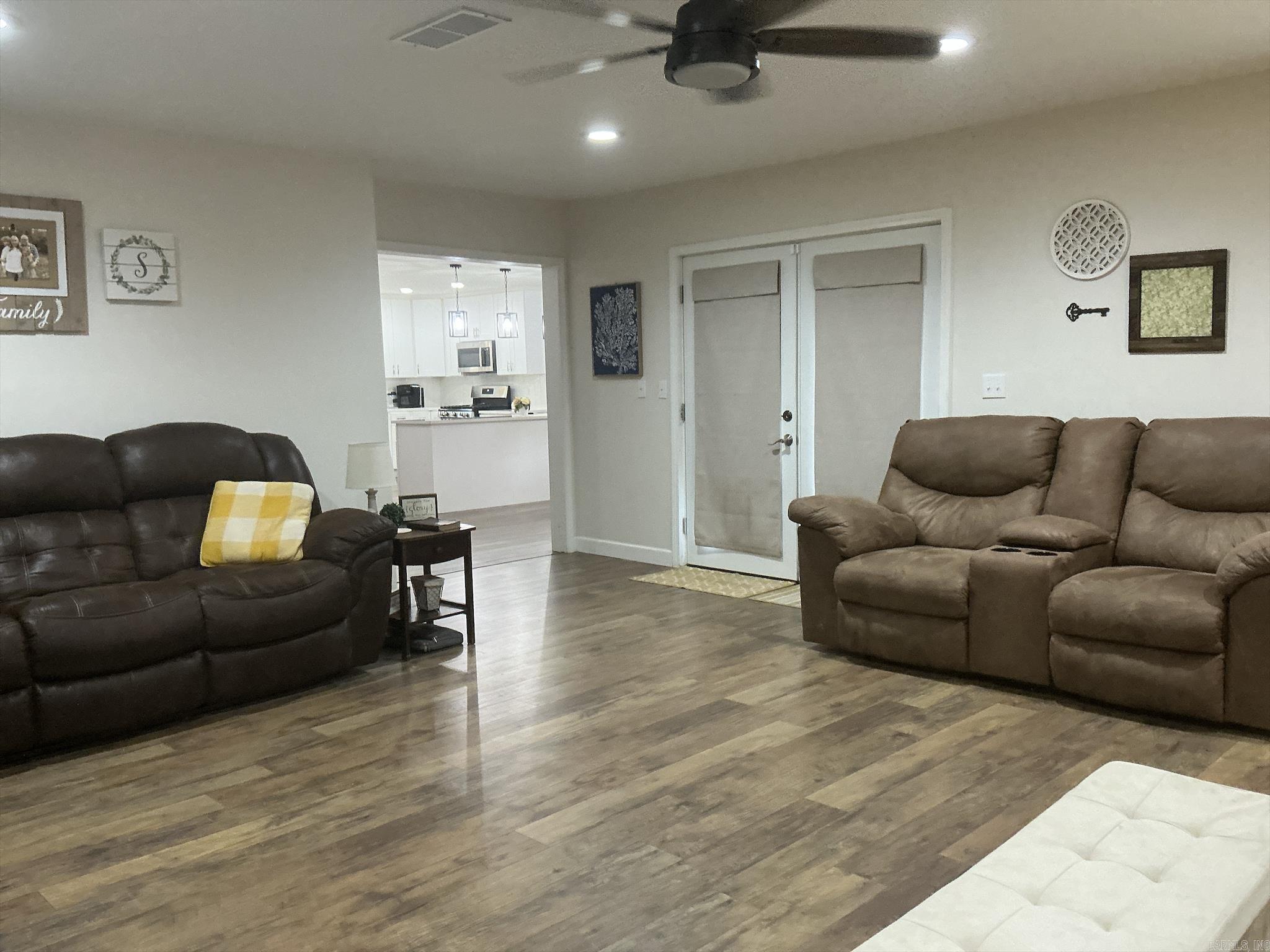 806 Pecan Property Photo 25