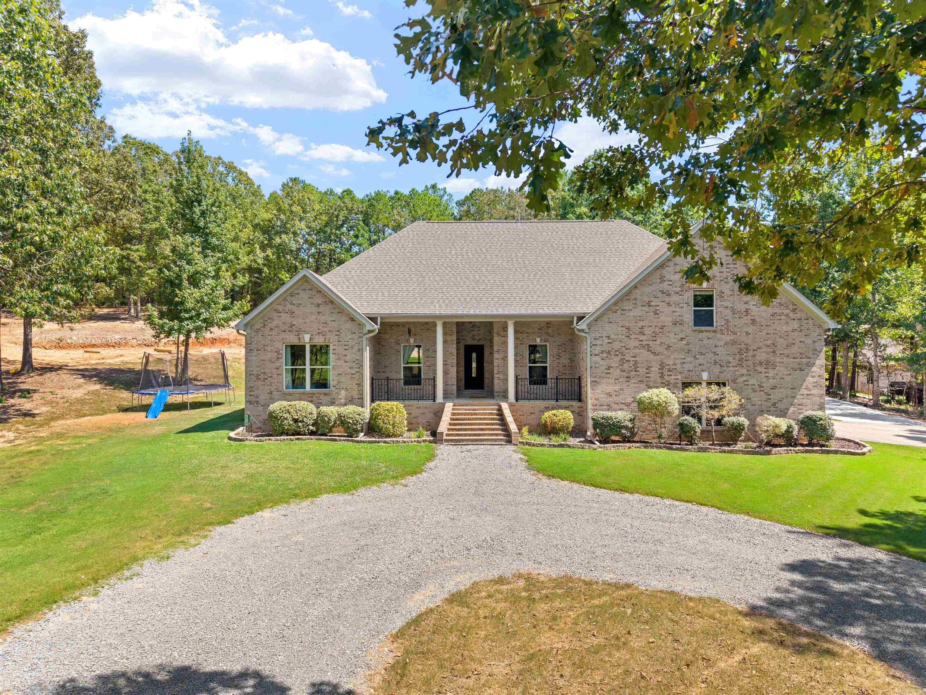 234 E Ridgewood Drive Property Photo 1