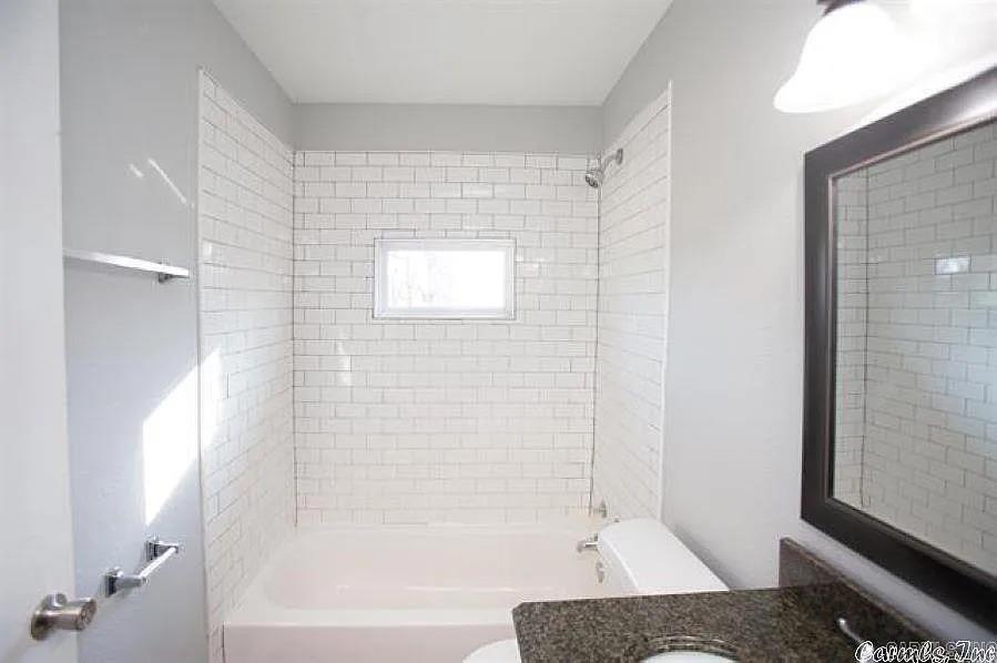 15 Eaton Dr Drive Property Photo 11
