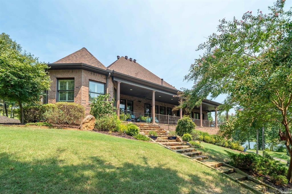 311 Oak Shores Circle Property Photo 14