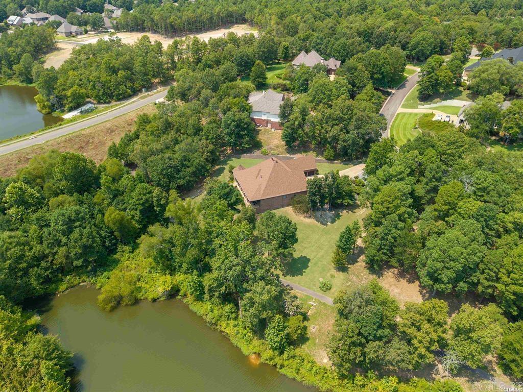 311 Oak Shores Circle Property Photo 32