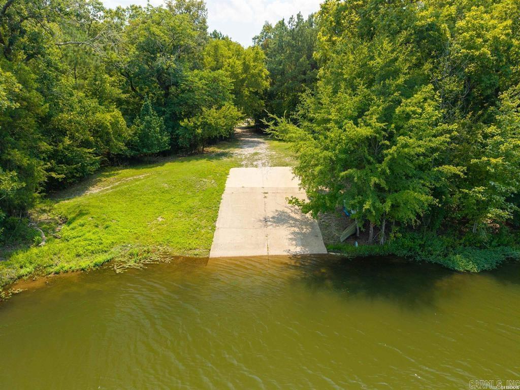 311 Oak Shores Circle Property Photo 37