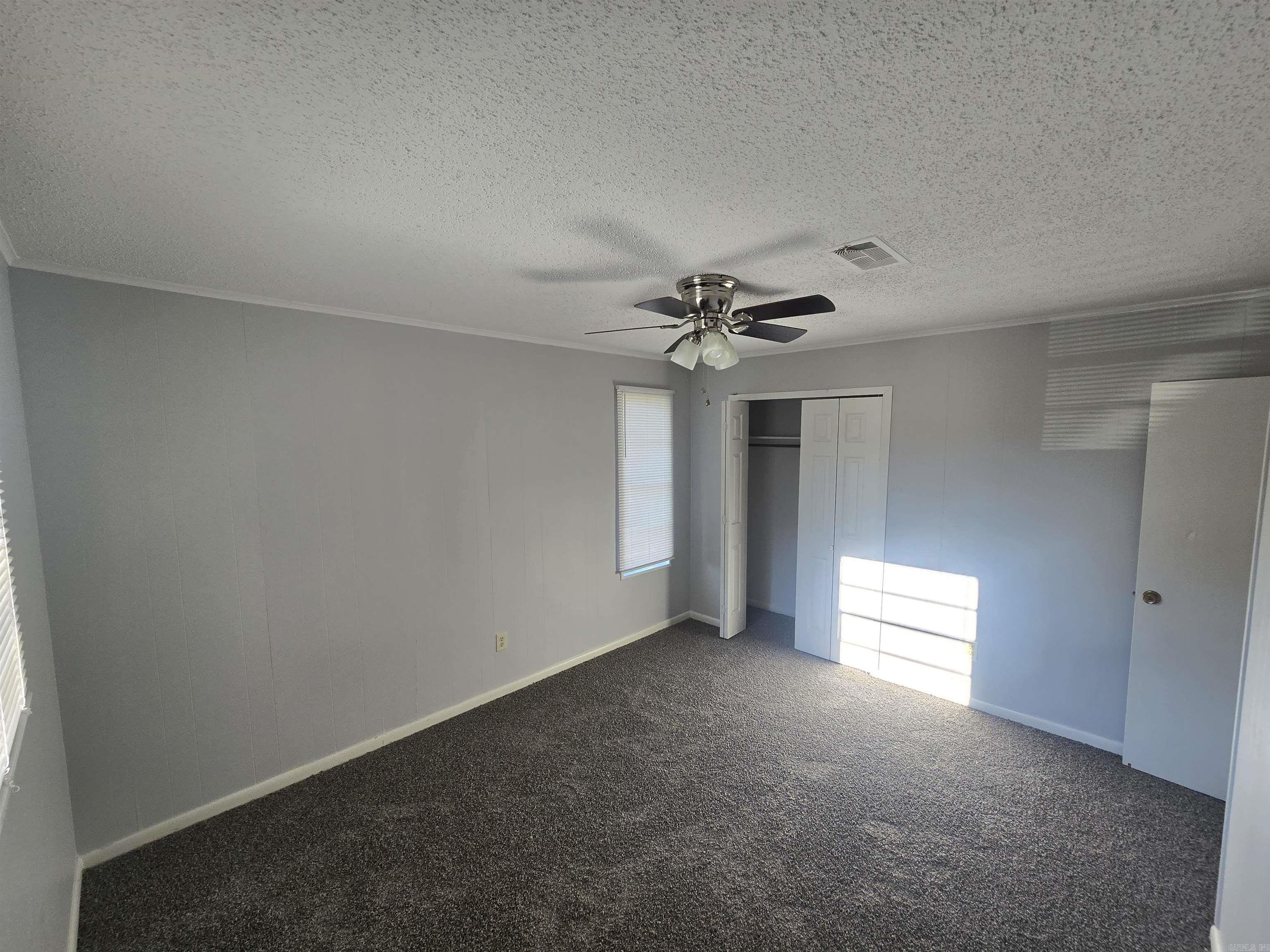 2204 Virginia Drive B Property Photo 10