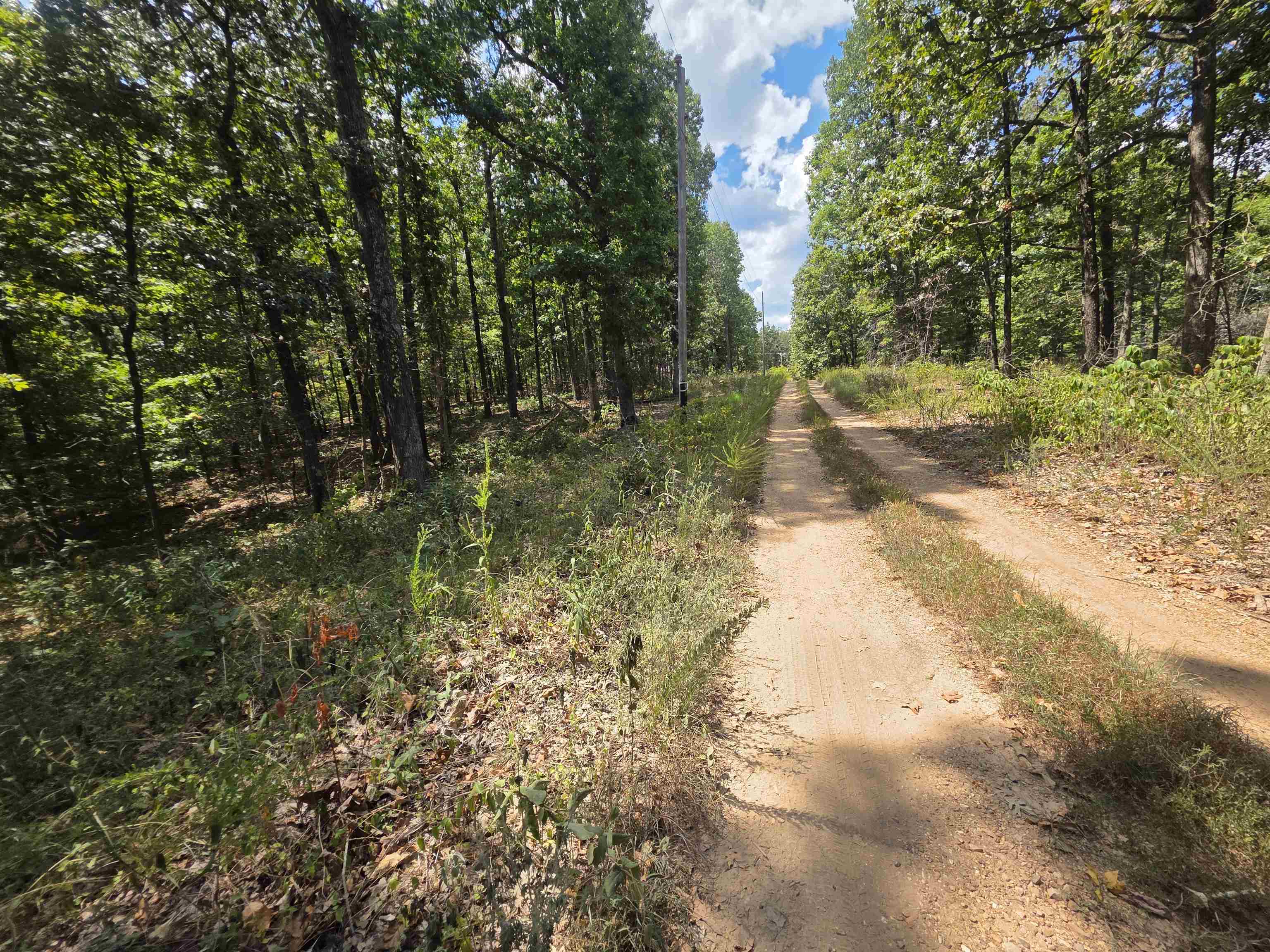 L8 B17 Hitching Post Road Property Photo 4