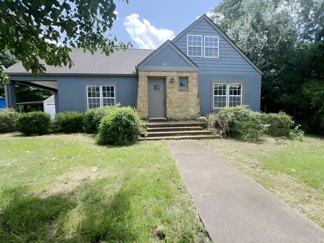 811 Dalton Street Property Photo 1