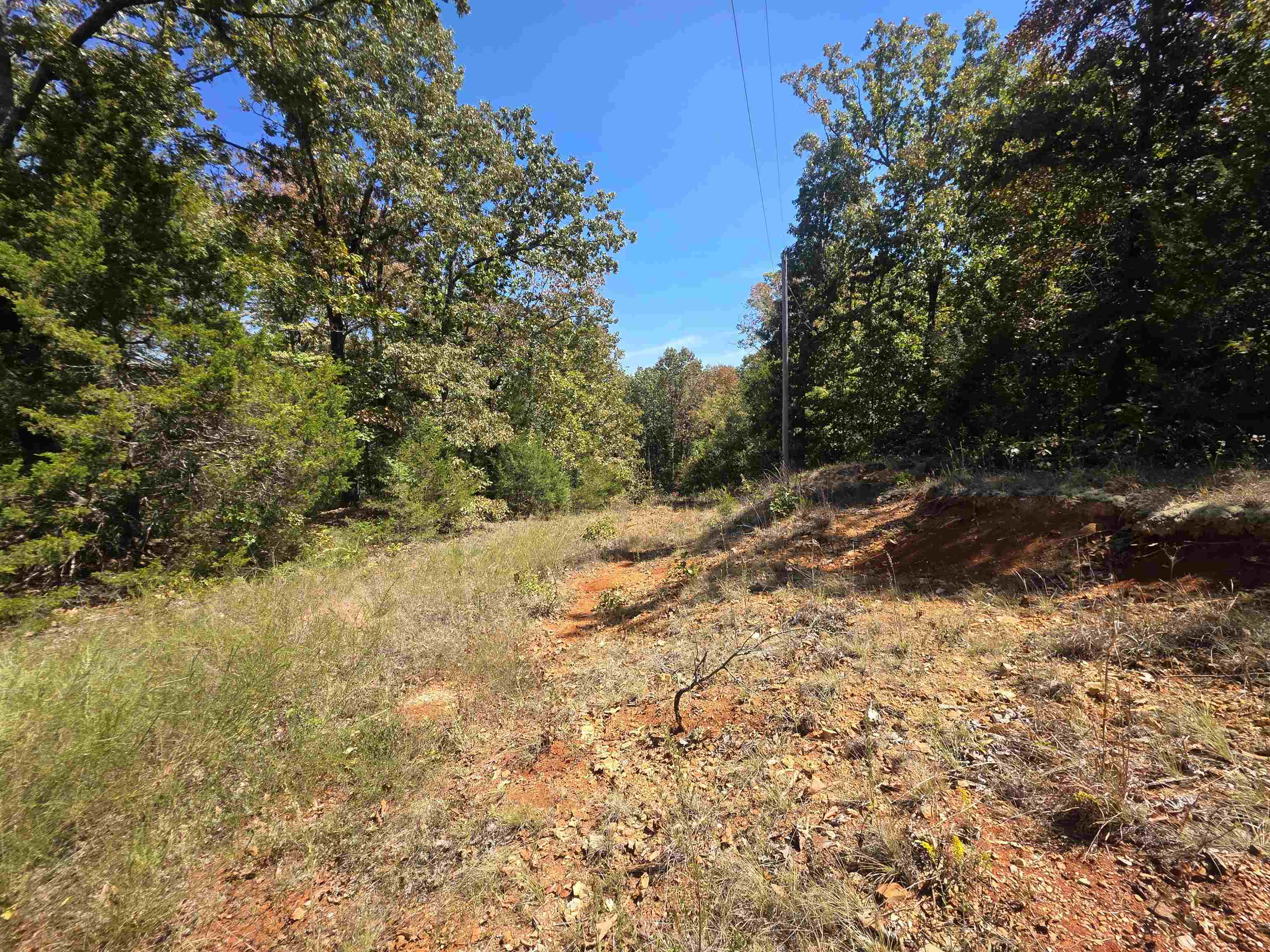 L5 B8 Dannels Drive Property Photo 3