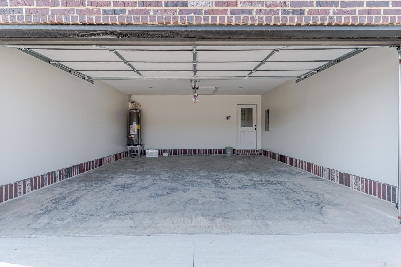 612 Cayson Street Property Photo 32