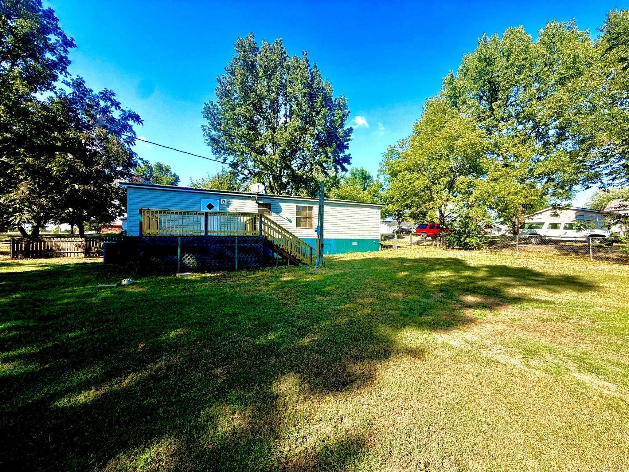 121 Joyner Street Property Photo 6