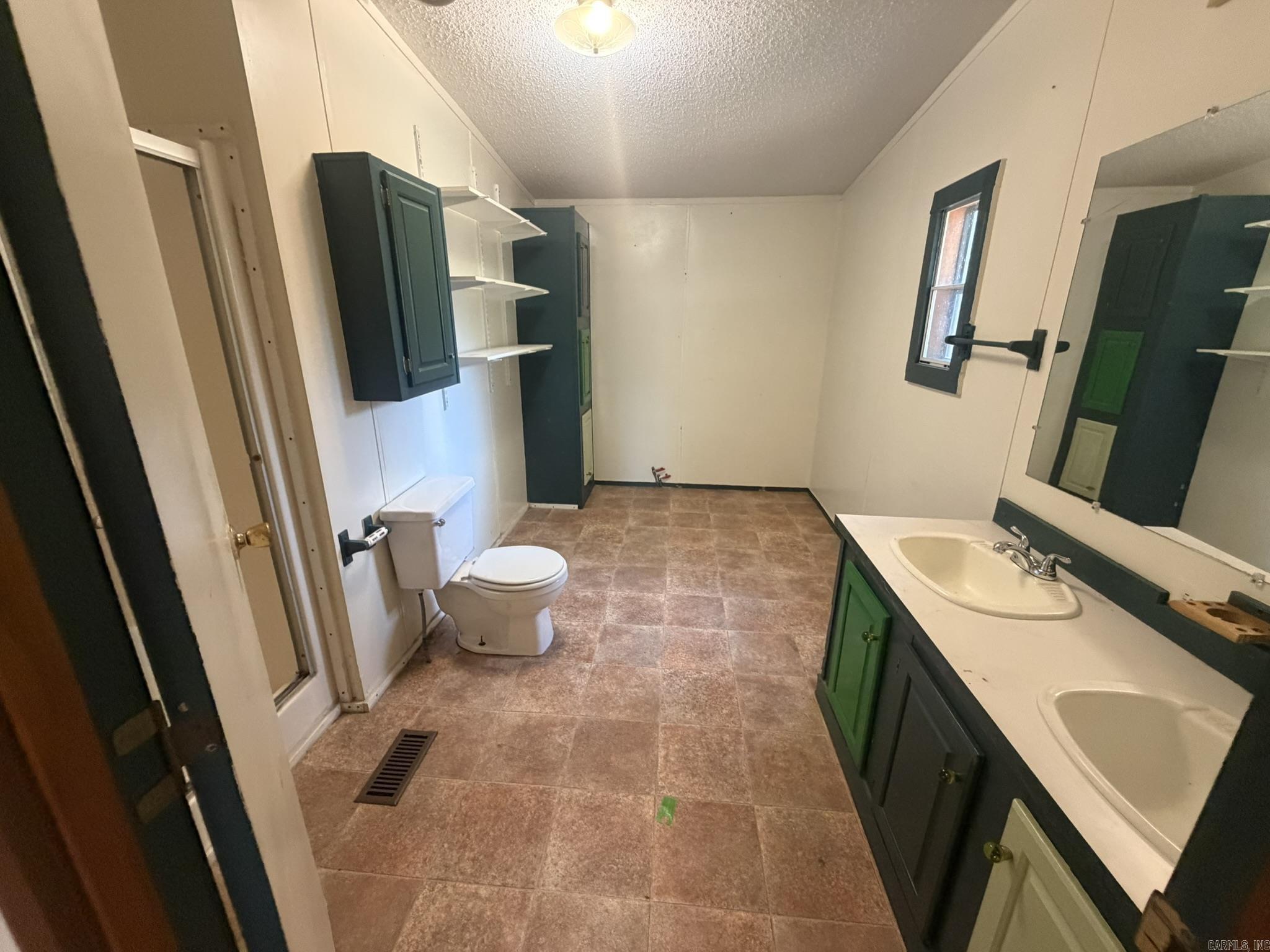 121 Joyner Street Property Photo 11