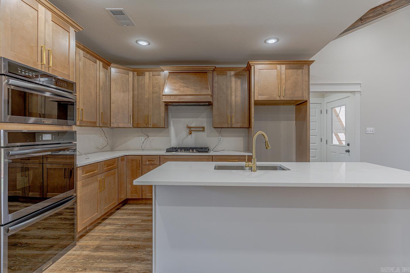 613 Cayson Street Property Photo 12