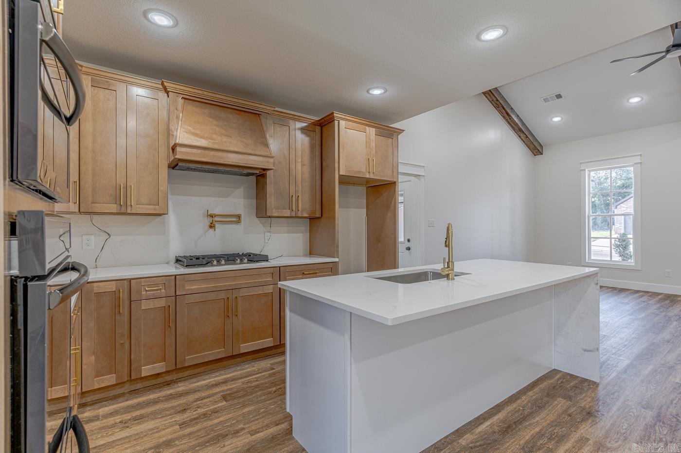 613 Cayson Street Property Photo 13