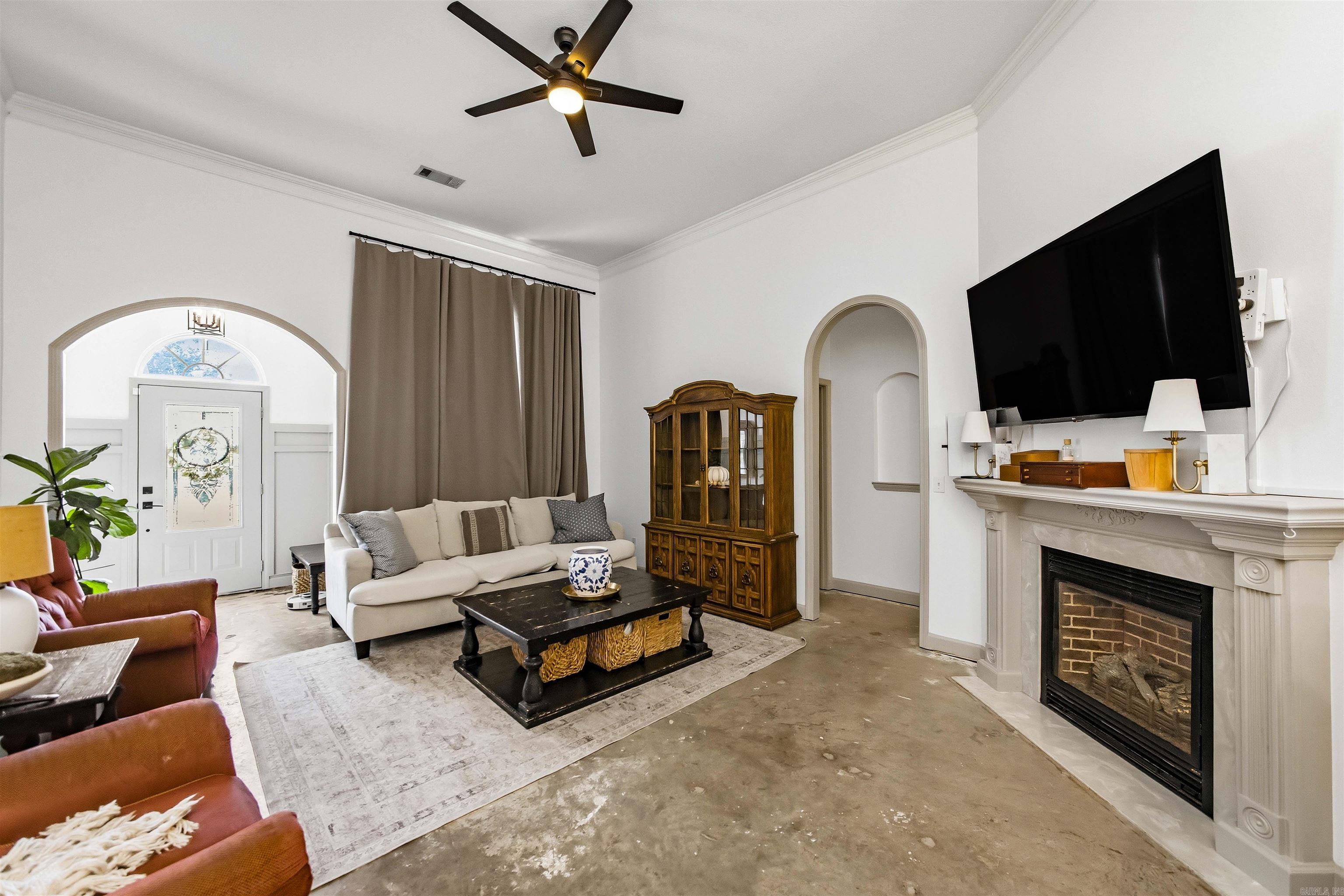 16 Emma Drive Property Photo 2