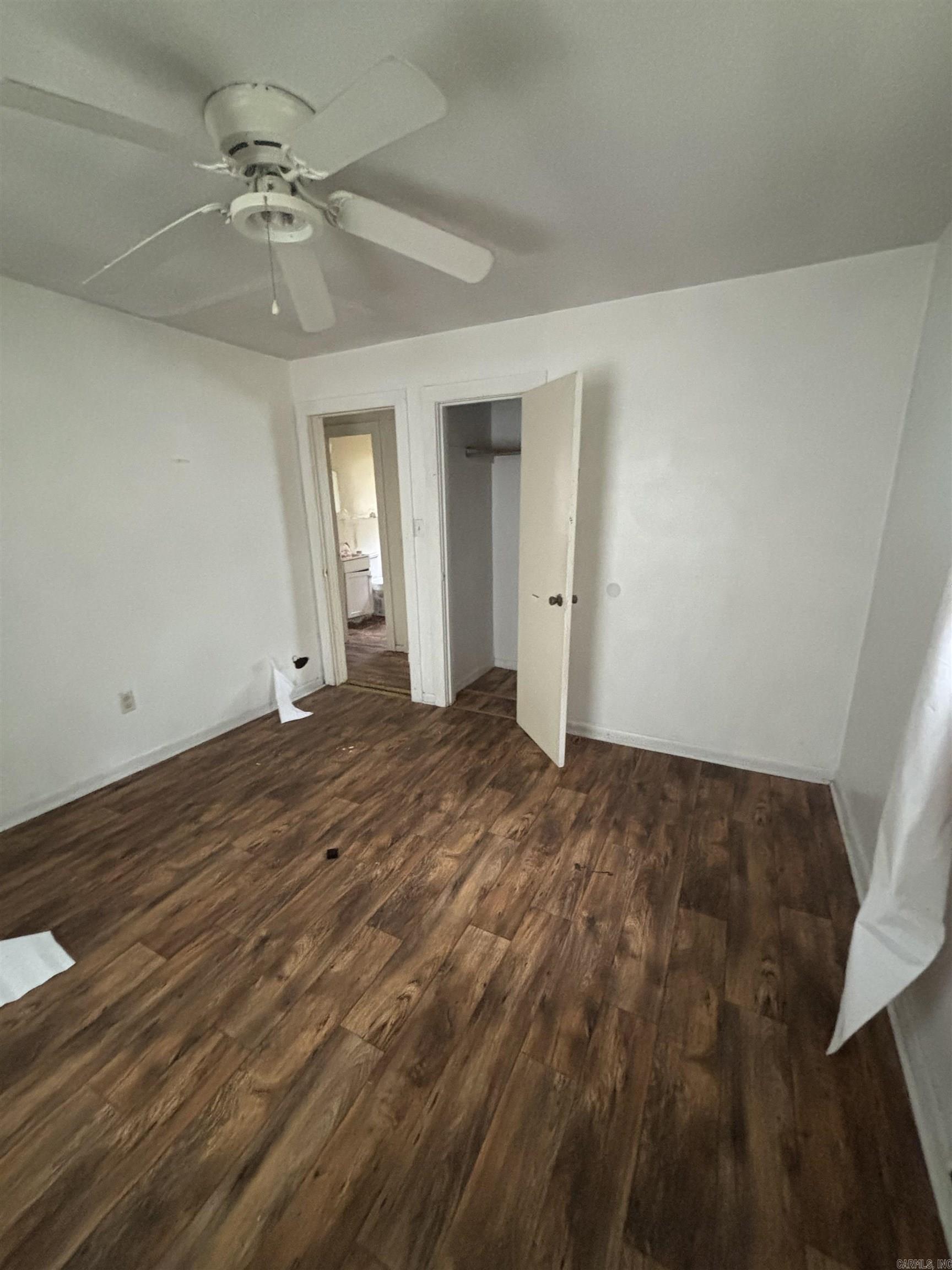 2701 W Pullen Property Photo 7