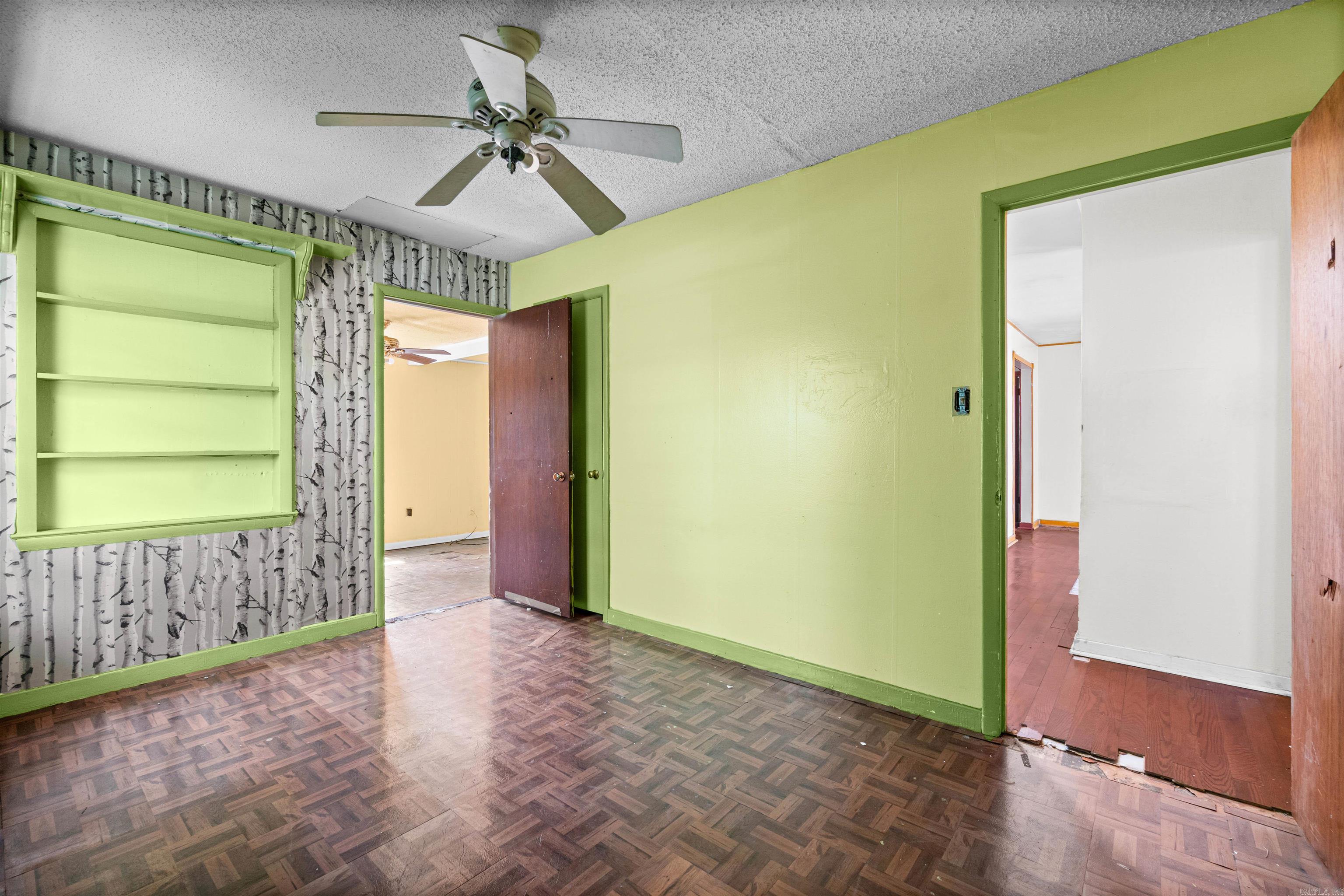 5011 W 55th Street Property Photo 13