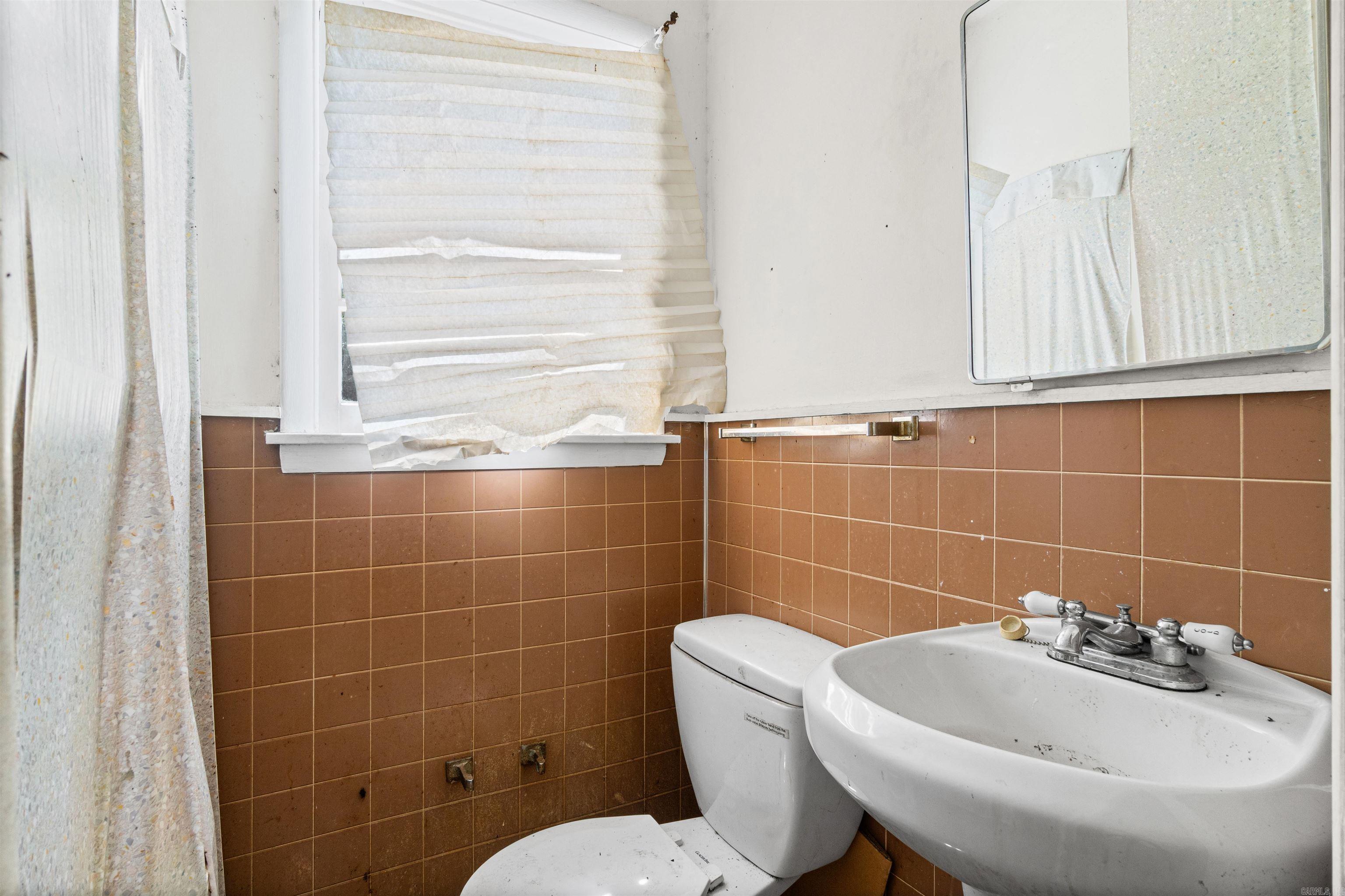 5011 W 55th Street Property Photo 16