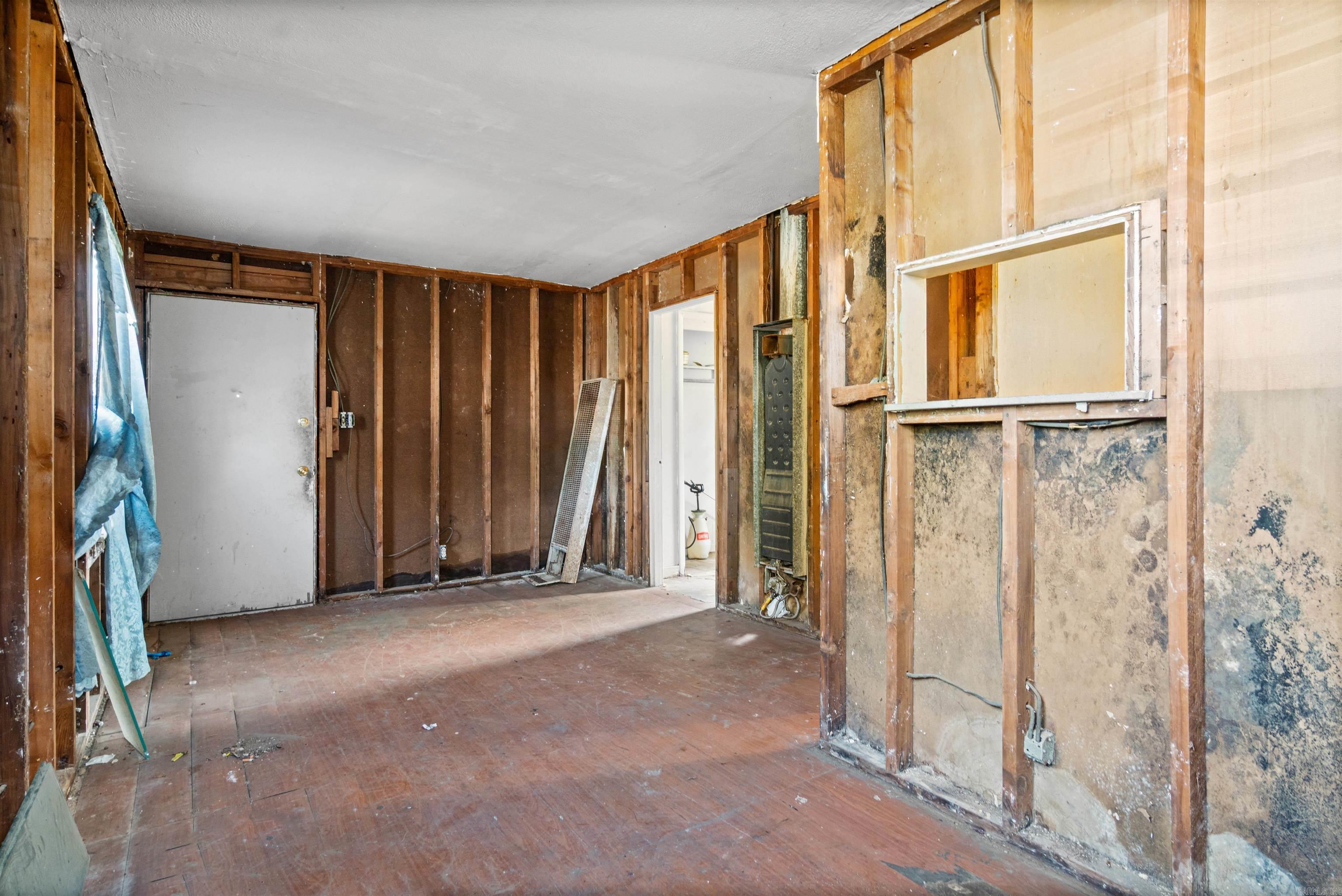 5011 W 55th Street Property Photo 19