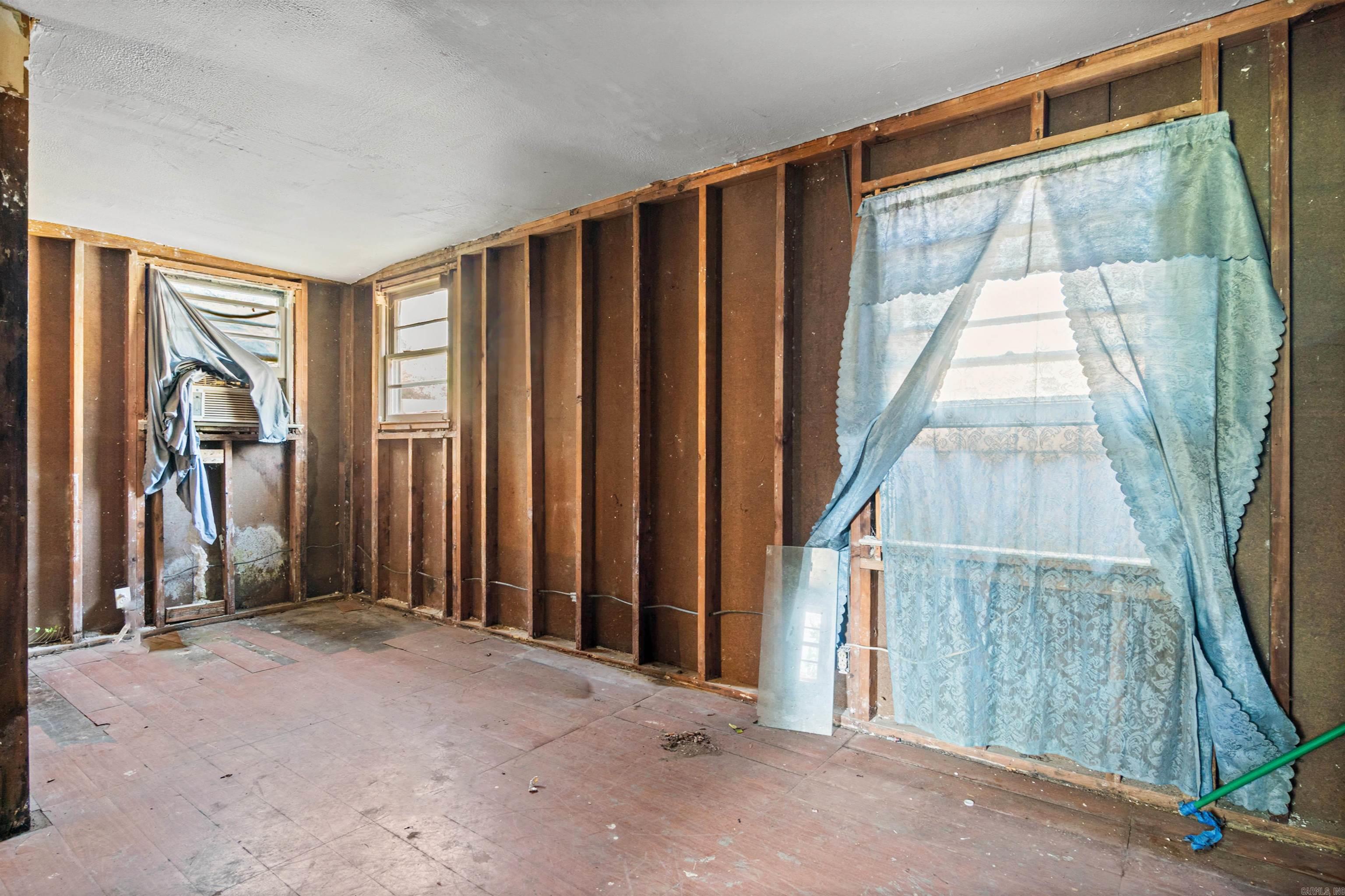 5011 W 55th Street Property Photo 20