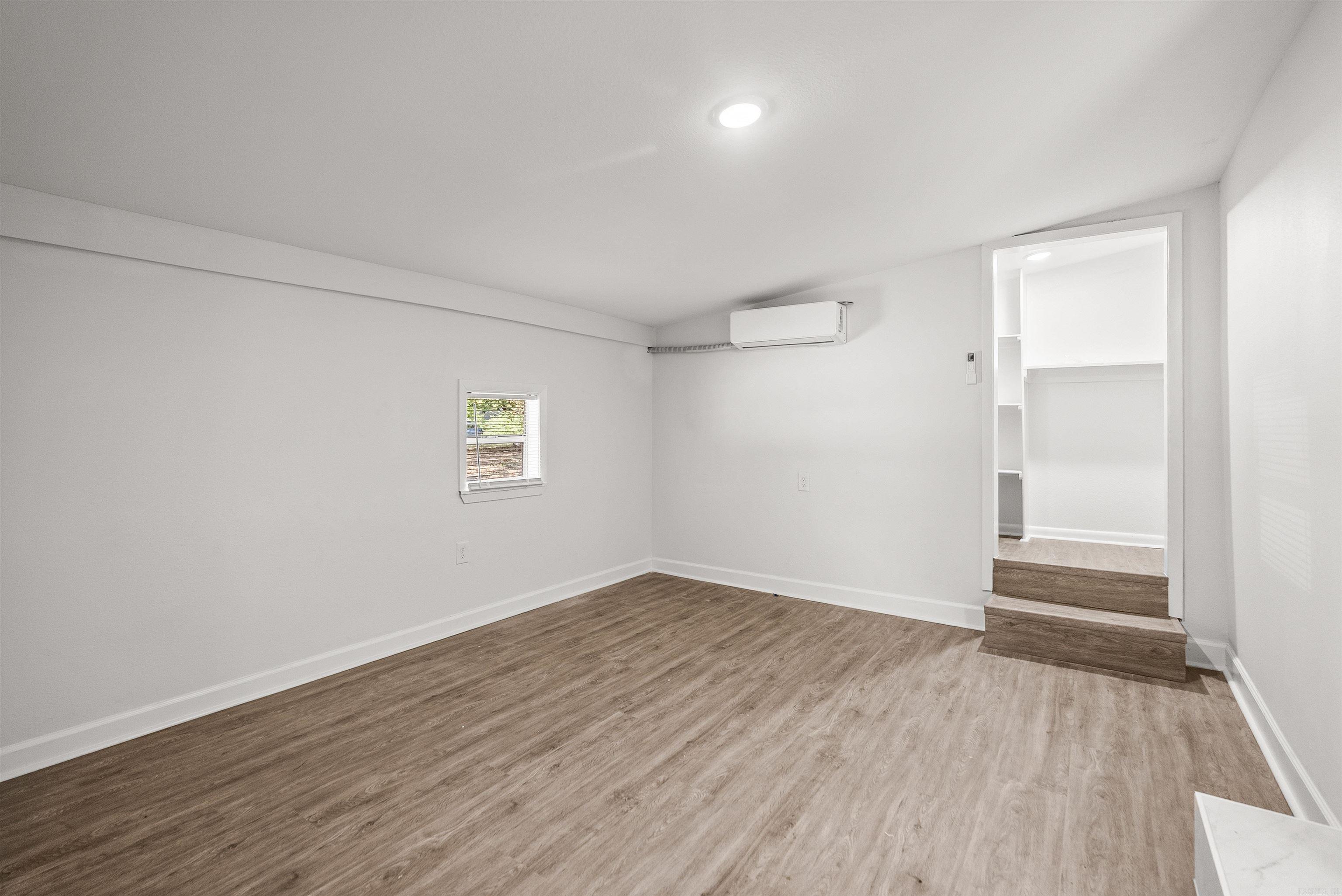 3124 Boyd Street Property Photo 21