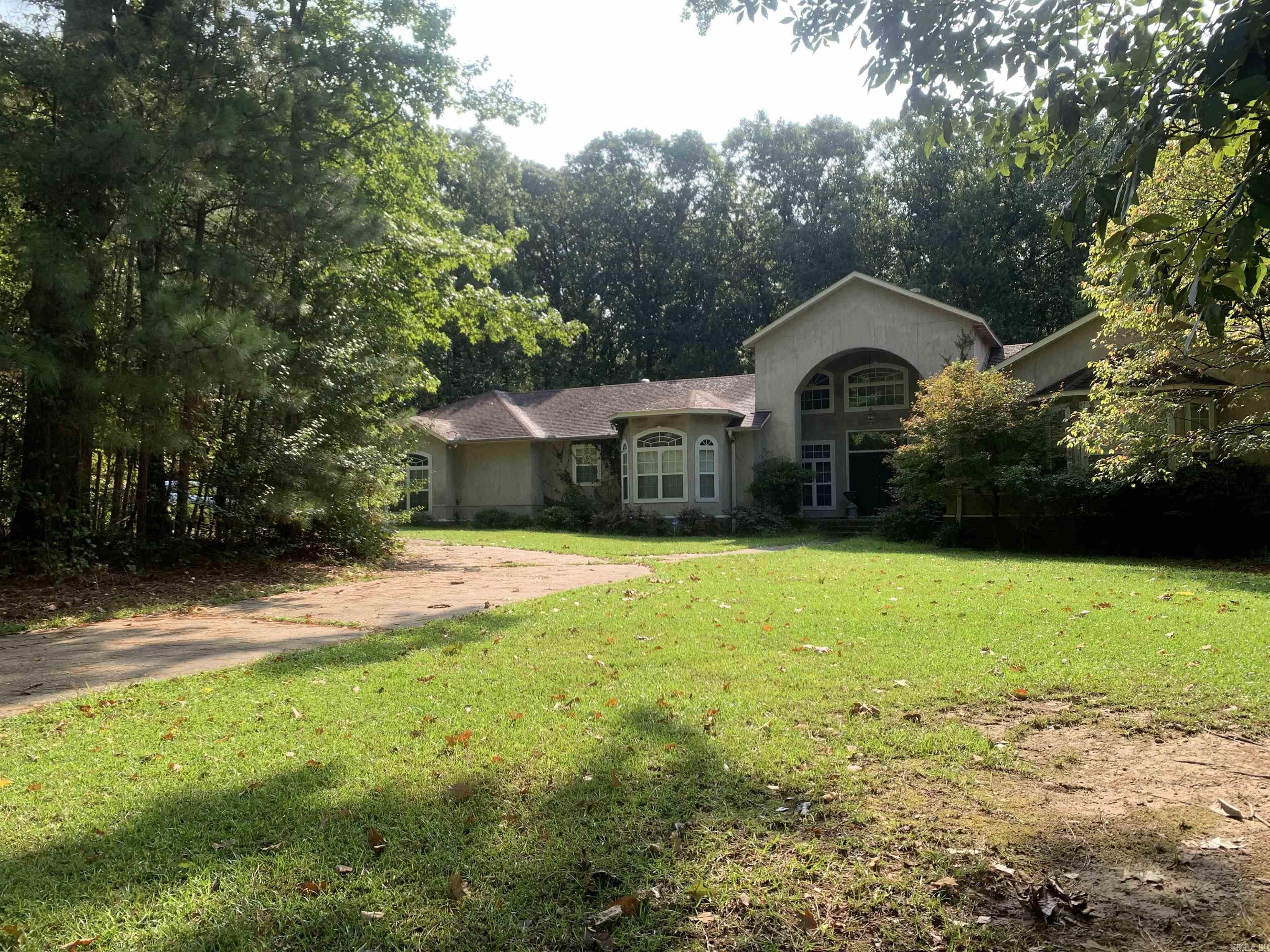 345 Crestwood